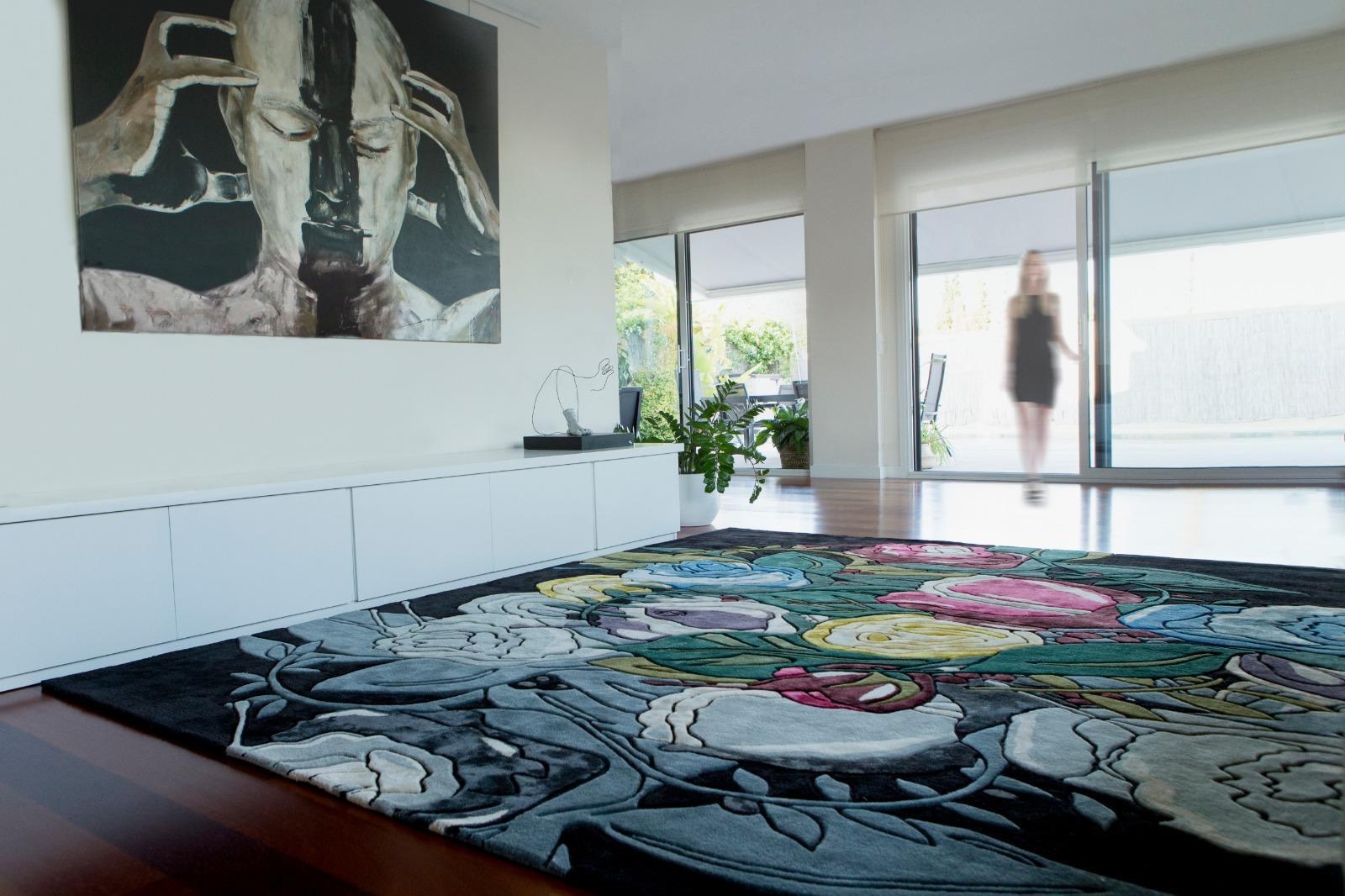 BLOOM Handmade Bamboo silk and wool rug with floral pattern By NOW ...