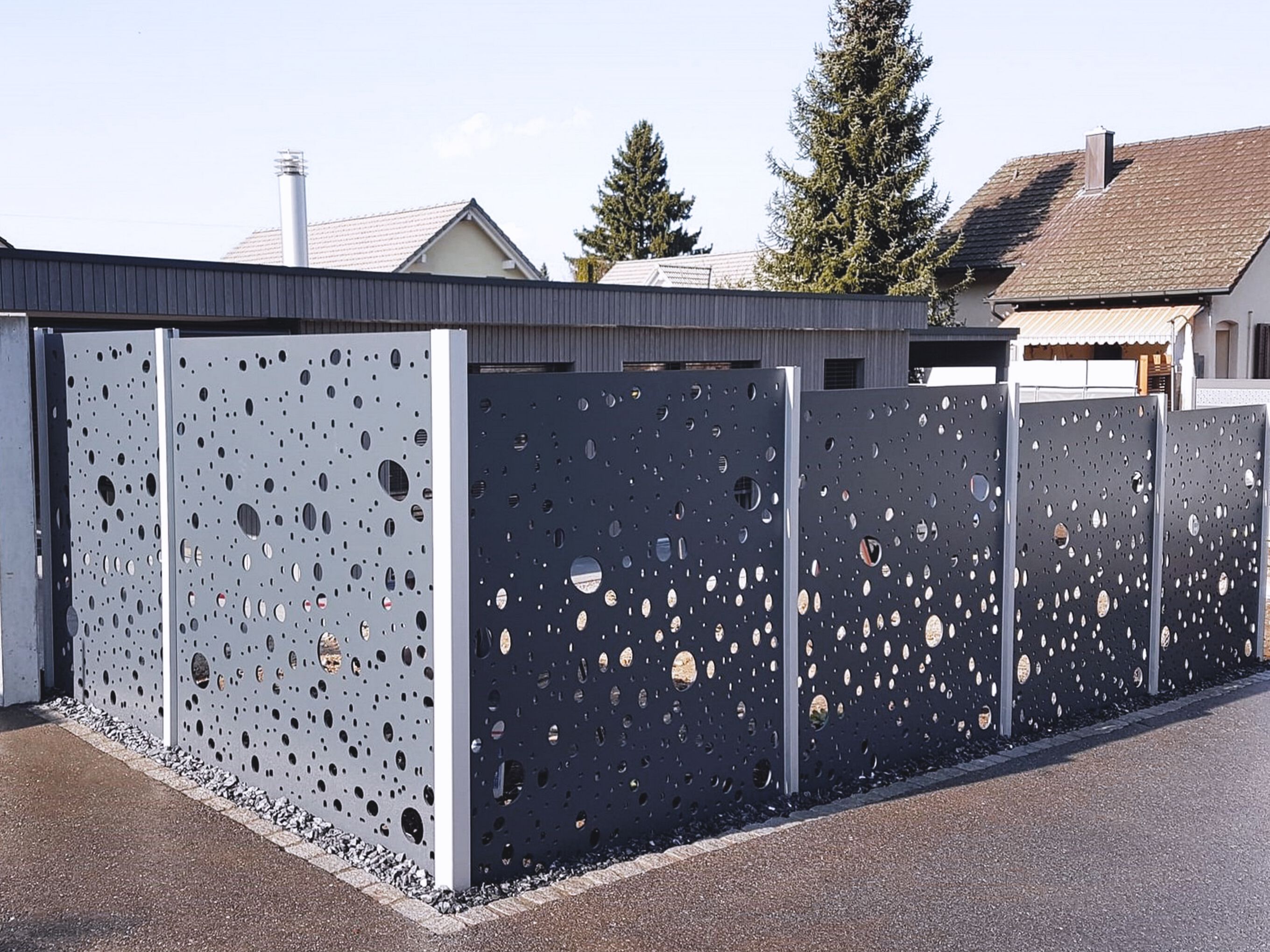 Elementi divisori da giardino by Bruag - Schermo divisorio da giardino in CELLON® - 2