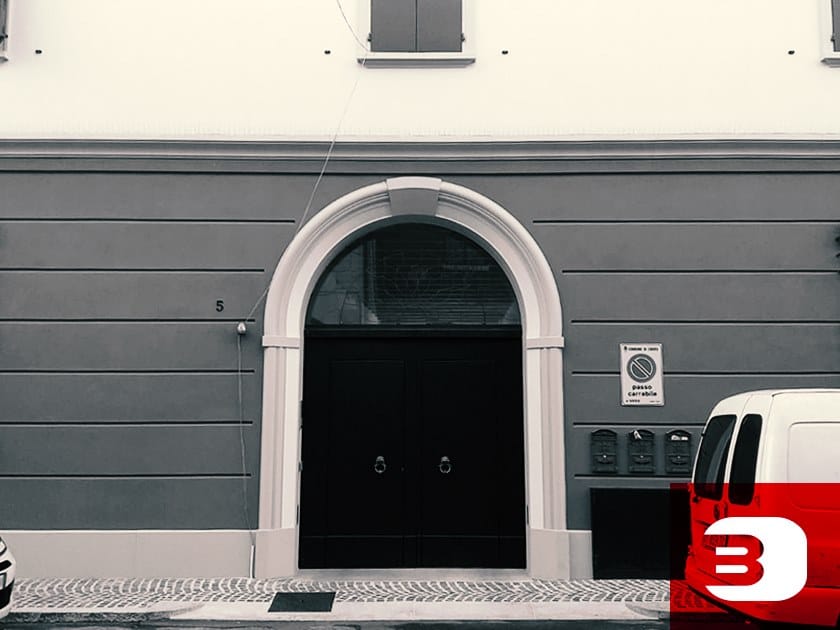 CEMENTI | Cornice per facciata by BACCARO I CEMENTISTI - Cornice per facciata / Cornicione in cemento