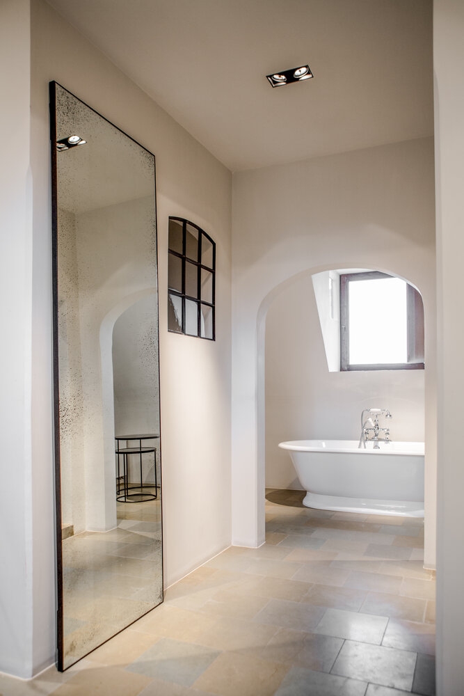 Specchio Bagno 60 Cm Con Cornice In Alluminio Oro Rosa Spazzolato - Talas