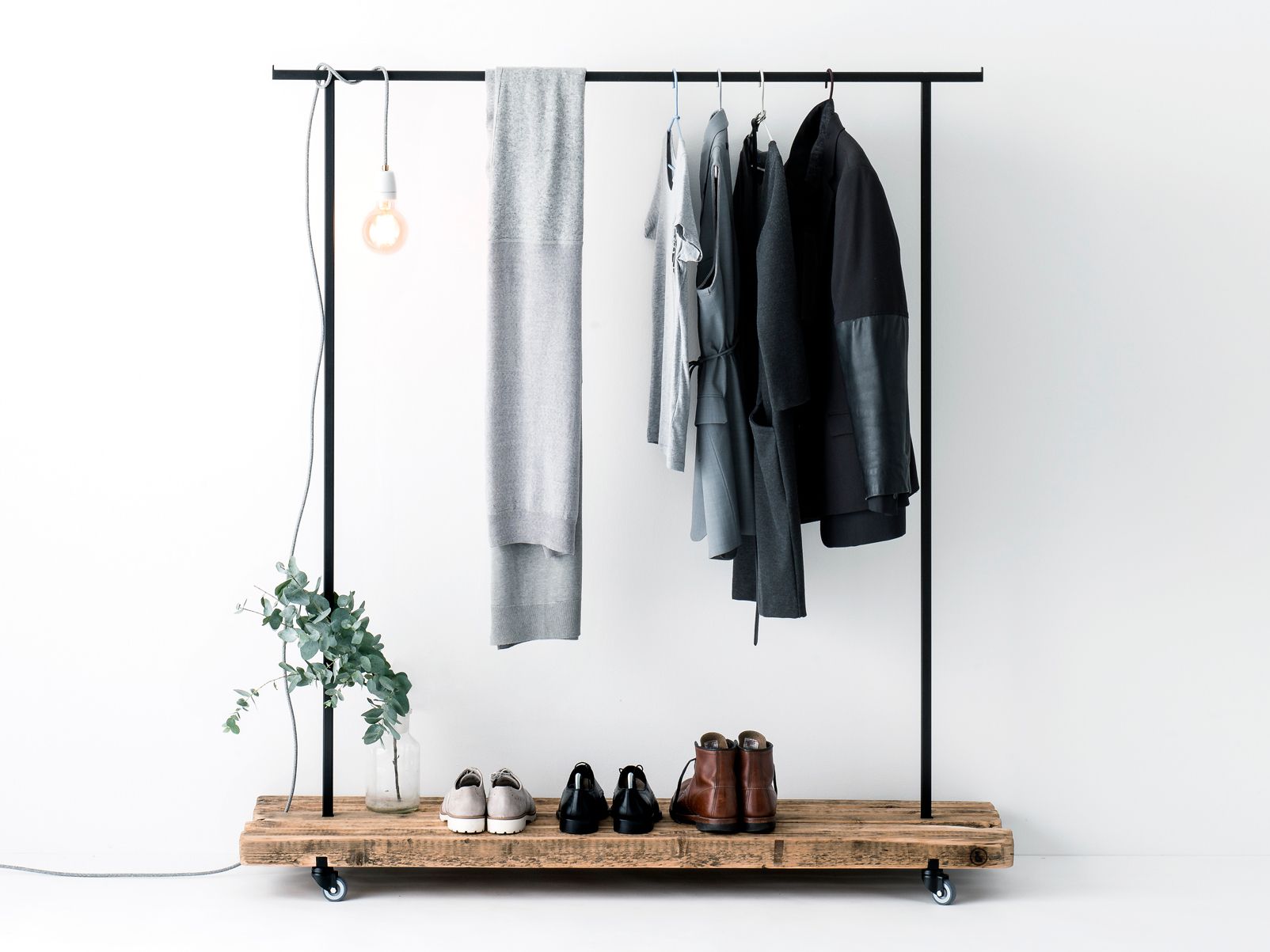 RECLAIMED WOOD CLOTHES RACK #01 coat rack By weld & co