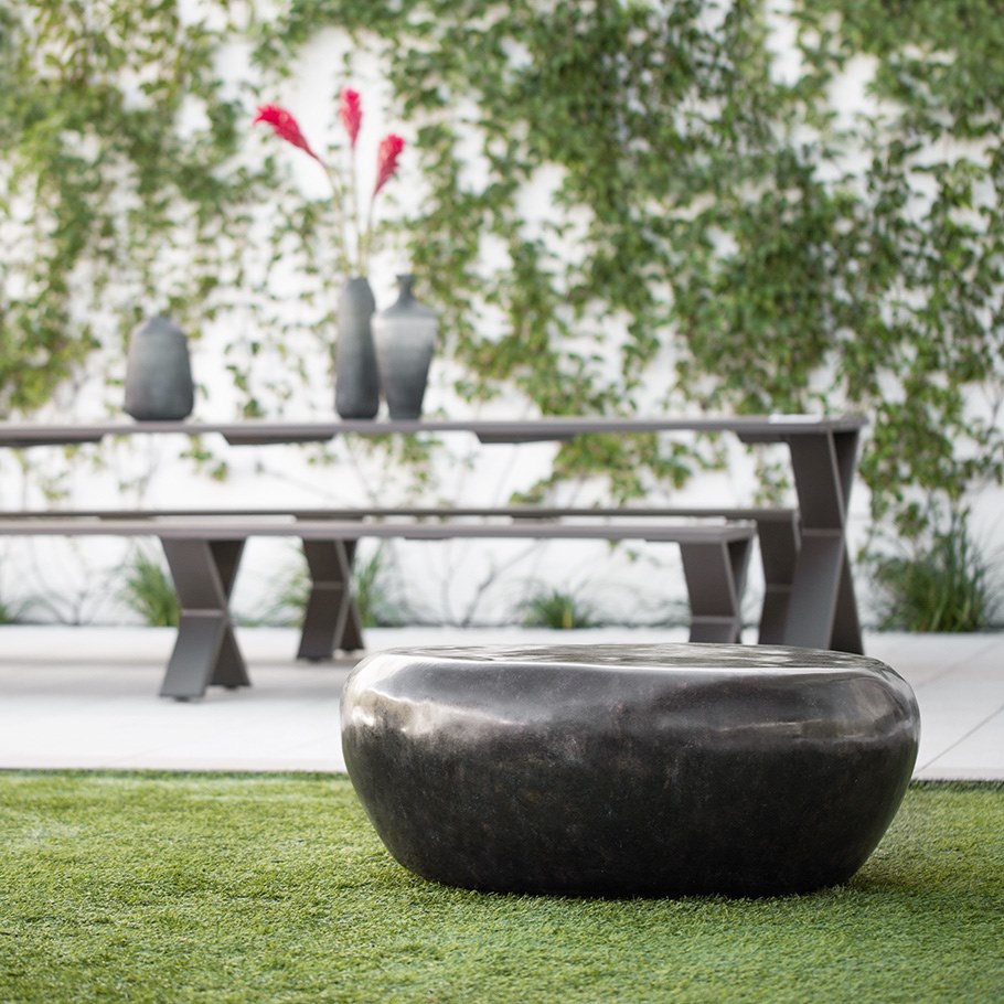 CONSTANTINE Round bronze garden side table By JANUS et Cie