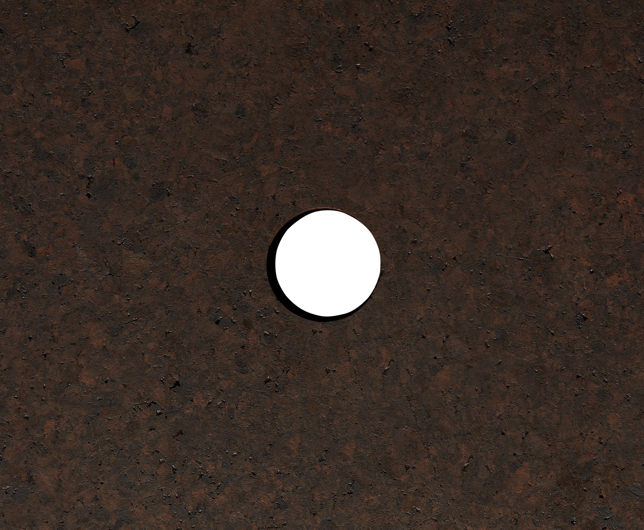 CORK Round cork dining table By Tom Dixon design Tom Dixon