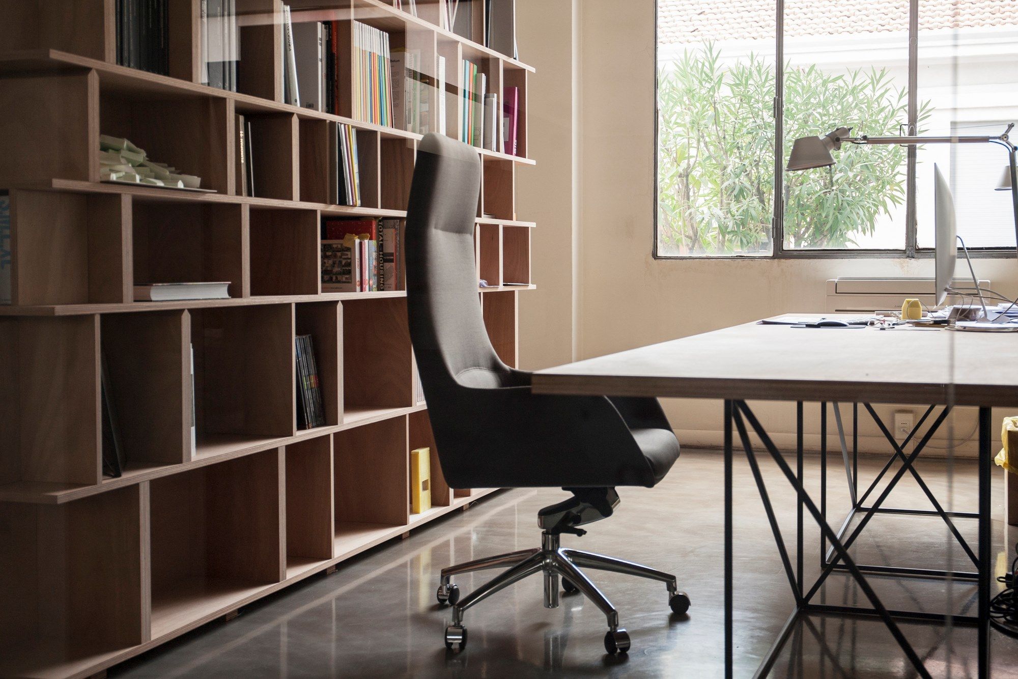 DARWIN Executive chair Swivel fabric executive chair By SITIA