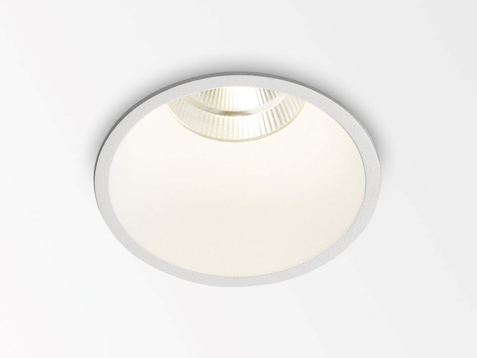 DEEP RINGO X Outdoor spotlight By Delta Light