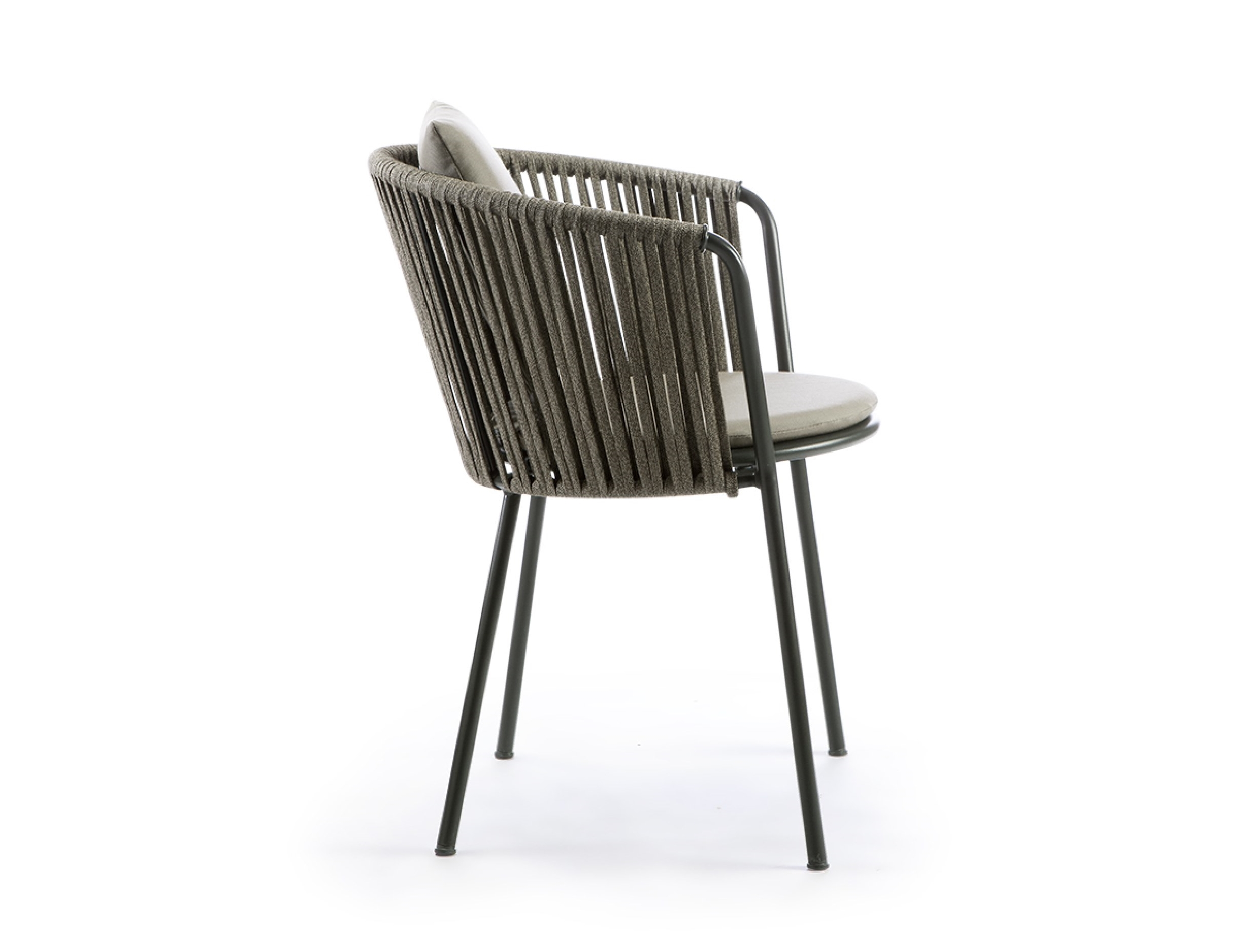 DAISY ROPE 椅子 By Vermobil