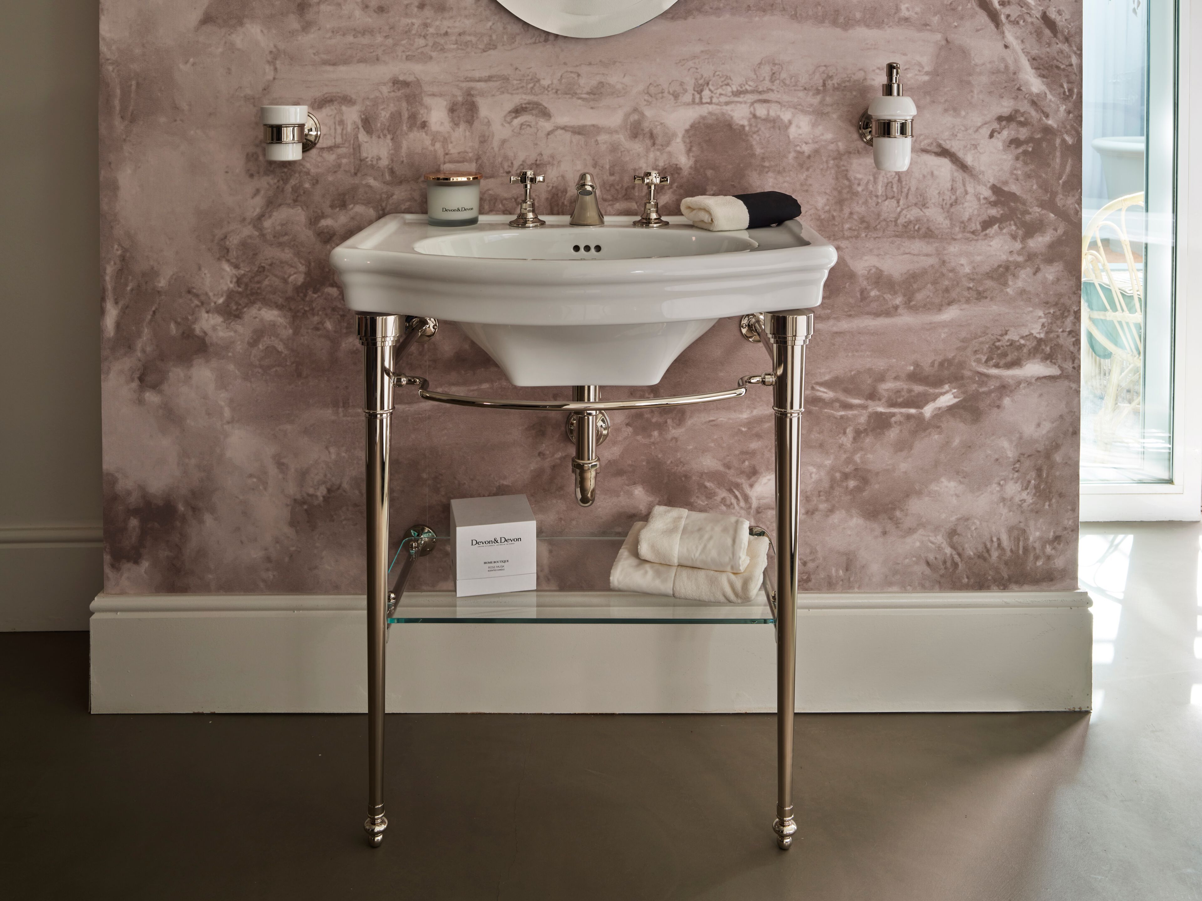 ELLE by Devon&Devon - Lavabo ovale a consolle con porta asciugamani