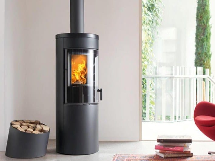 E124 A | Stufa by Piazzetta - Stufa a legna in acciaio a parete classe A+