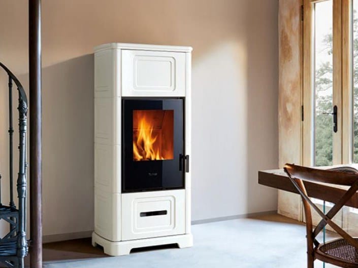 E928 C | Stufa by Piazzetta - Stufa a legna per riscaldamento aria classe A+