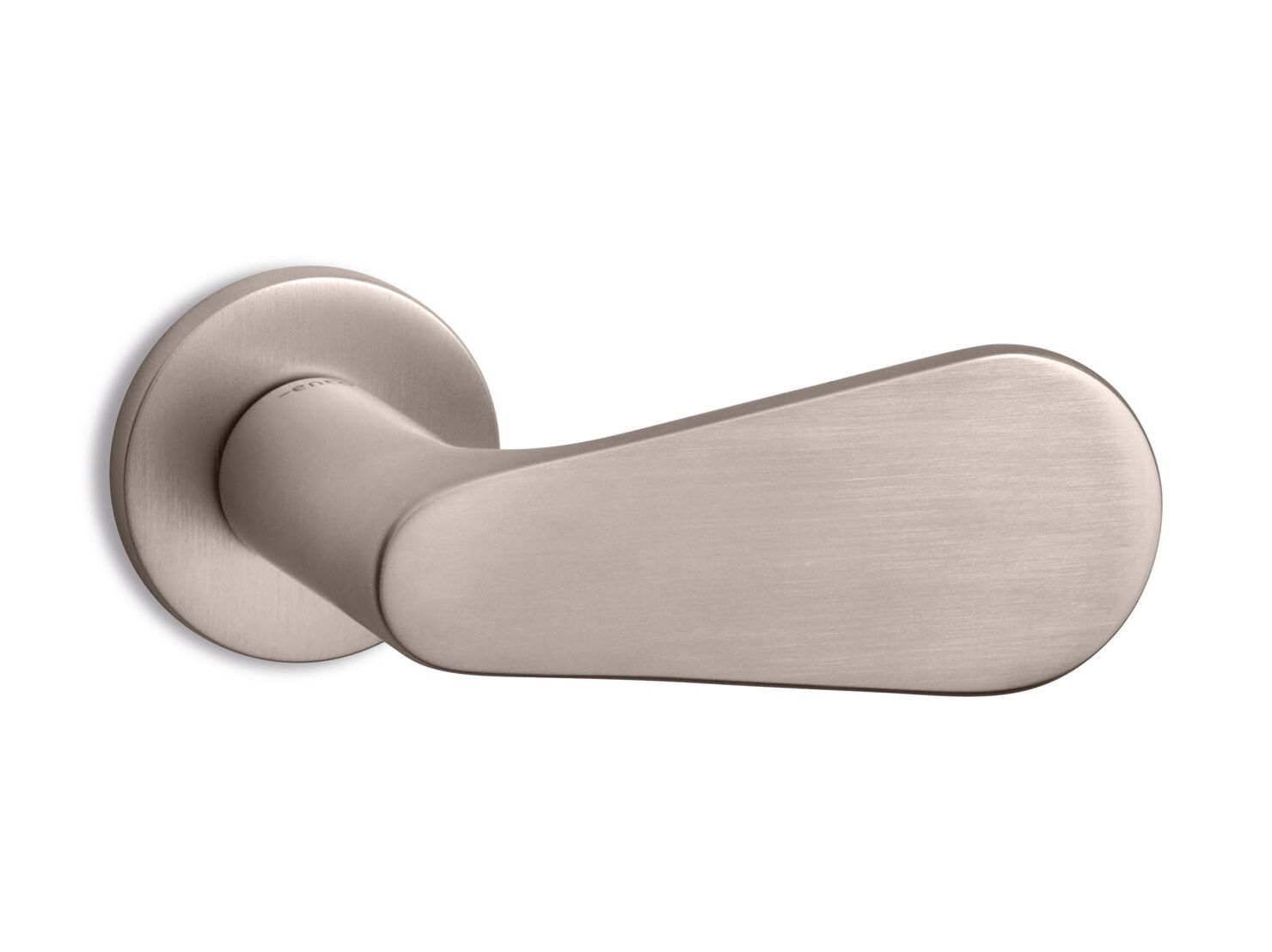 DRIVER by Ento - Maniglia in ottone su rosetta