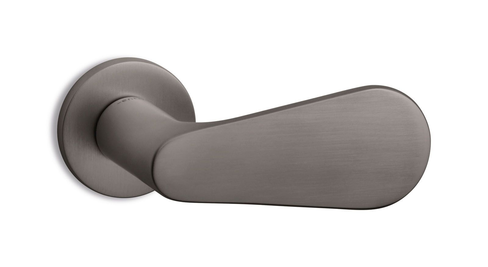 DRIVER by Ento - Maniglia in ottone su rosetta - 7