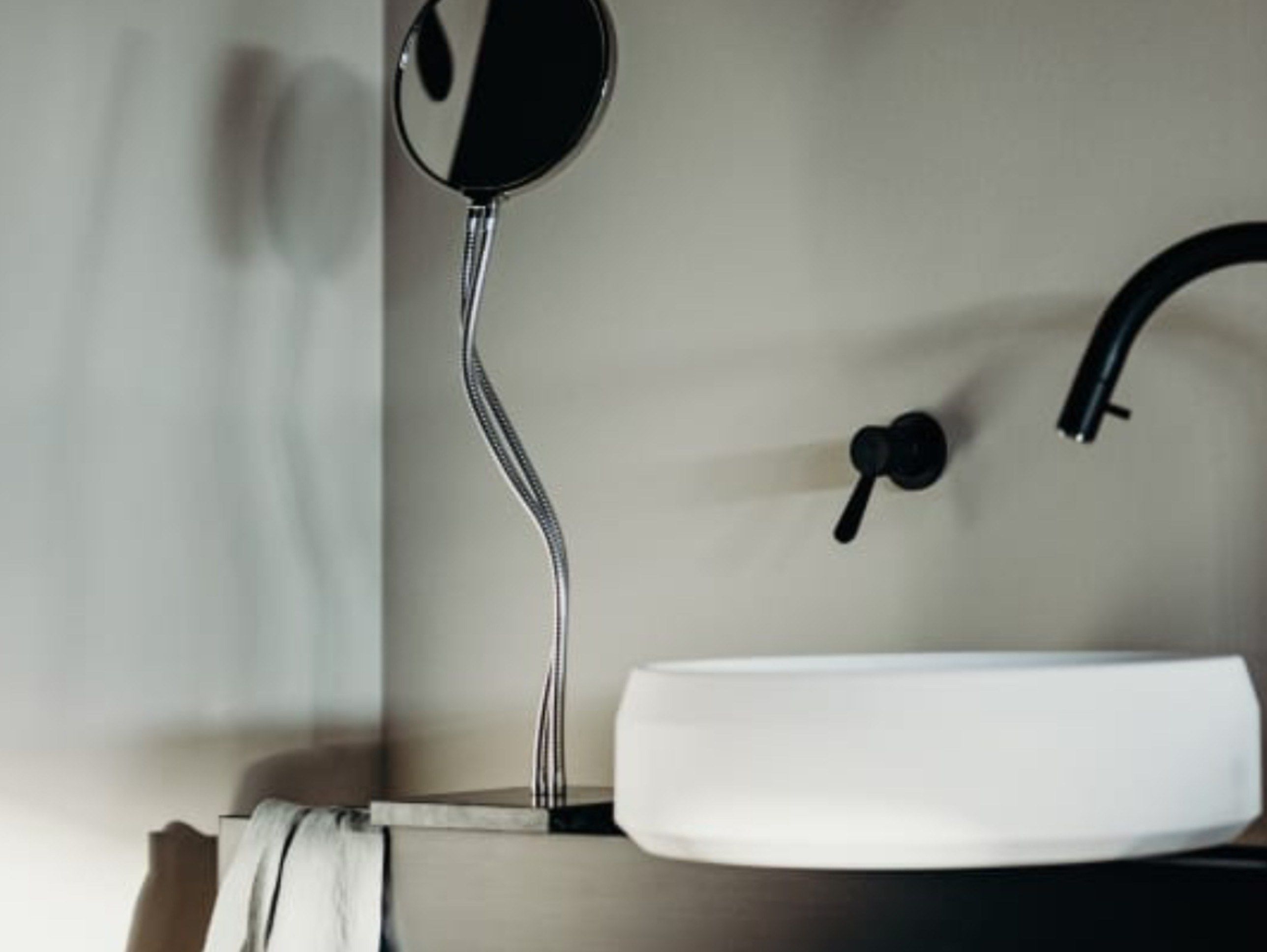 FEZ 2 by Agape - Rubinetto d’arresto in ottone