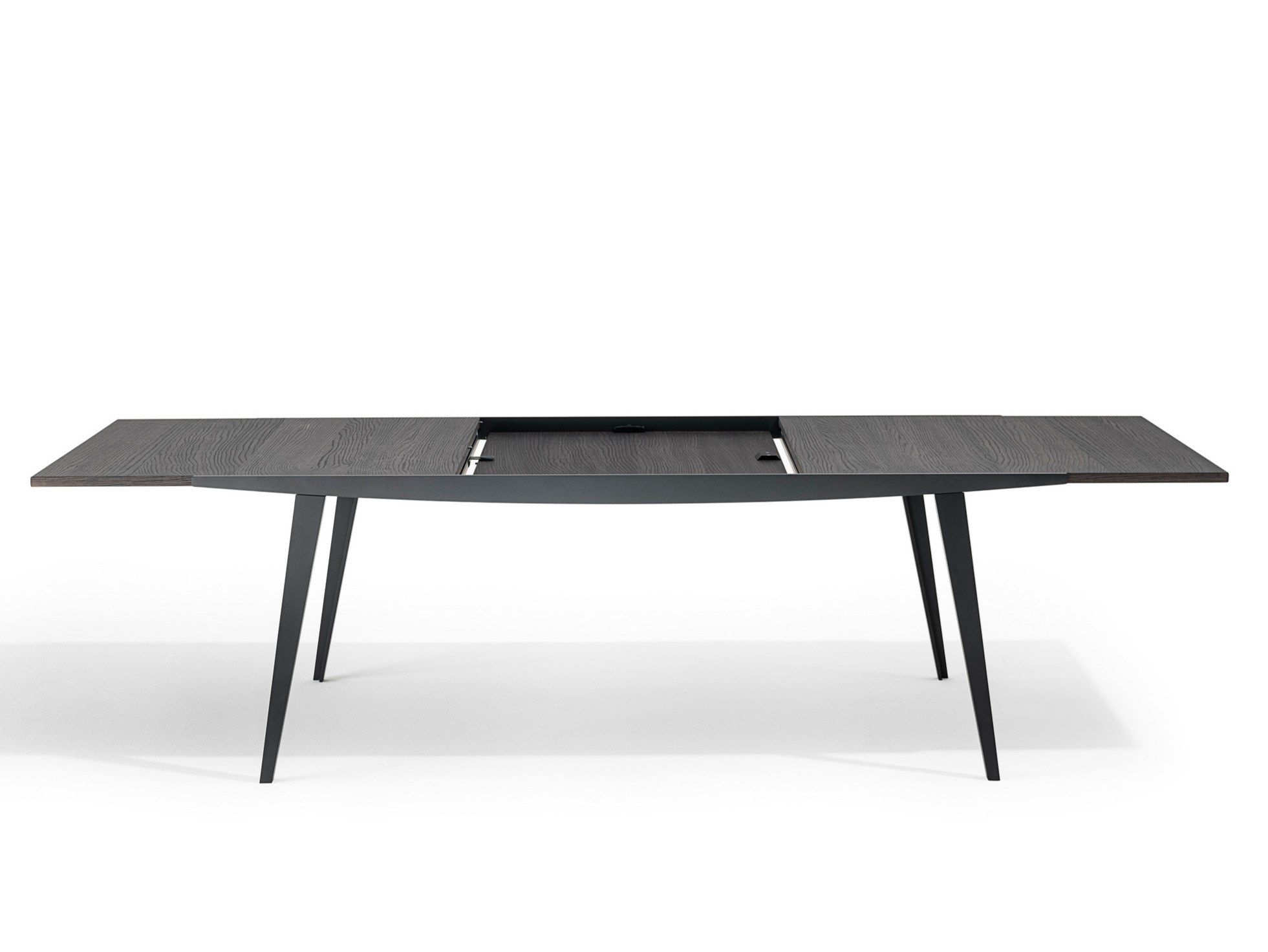 Extending rectangular dining table FOURMORE By Desalto design Gordon