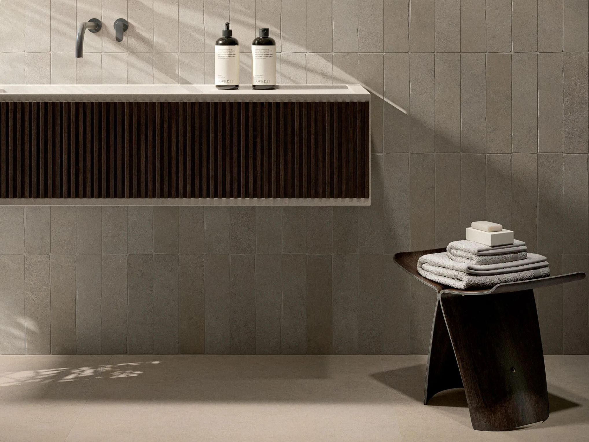 EASY LIFE by Florim Ceramiche - Rivestimento in gres porcellanato effetto cemento