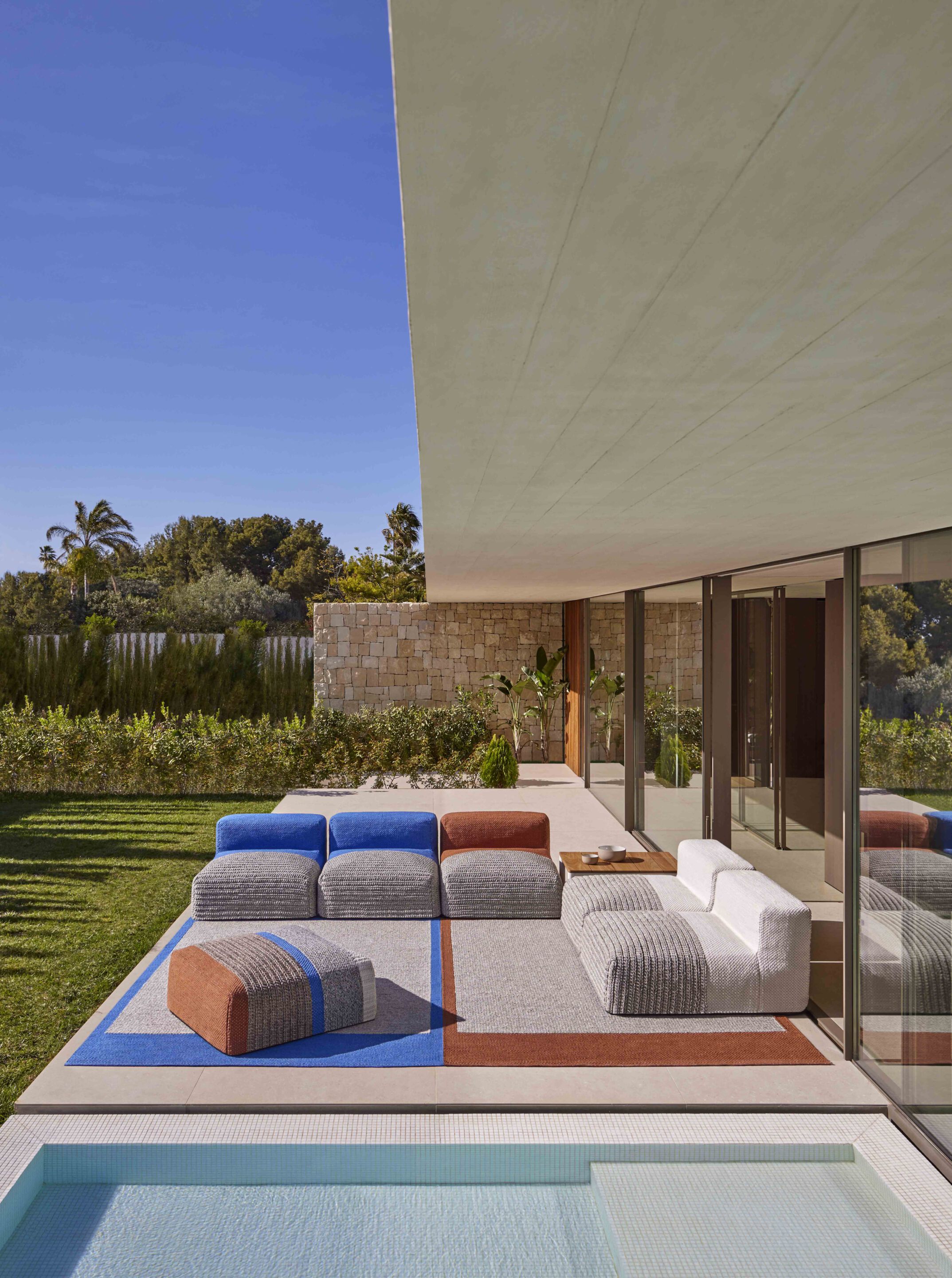 MANGAS OUTDOOR Rug By GAN