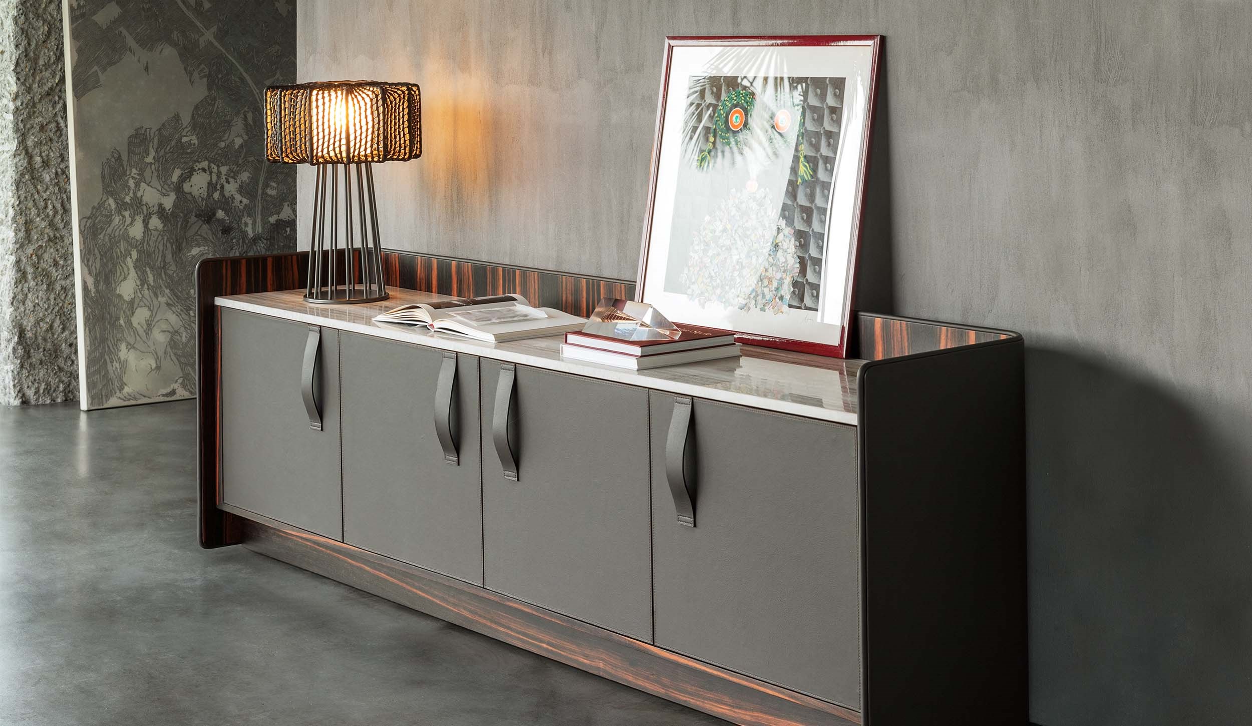 GENTLEMAN Sideboard with doors By Flou