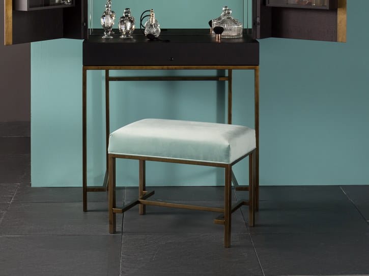 GIOIA | Sgabello basso by INTERNA8 - Sgabello basso con poggiapiedi