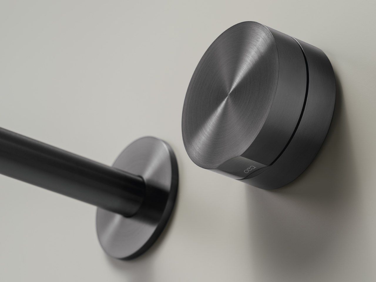 GIOTTO PLUS 71 by Ceadesign - Miscelatore per lavabo a muro - 4