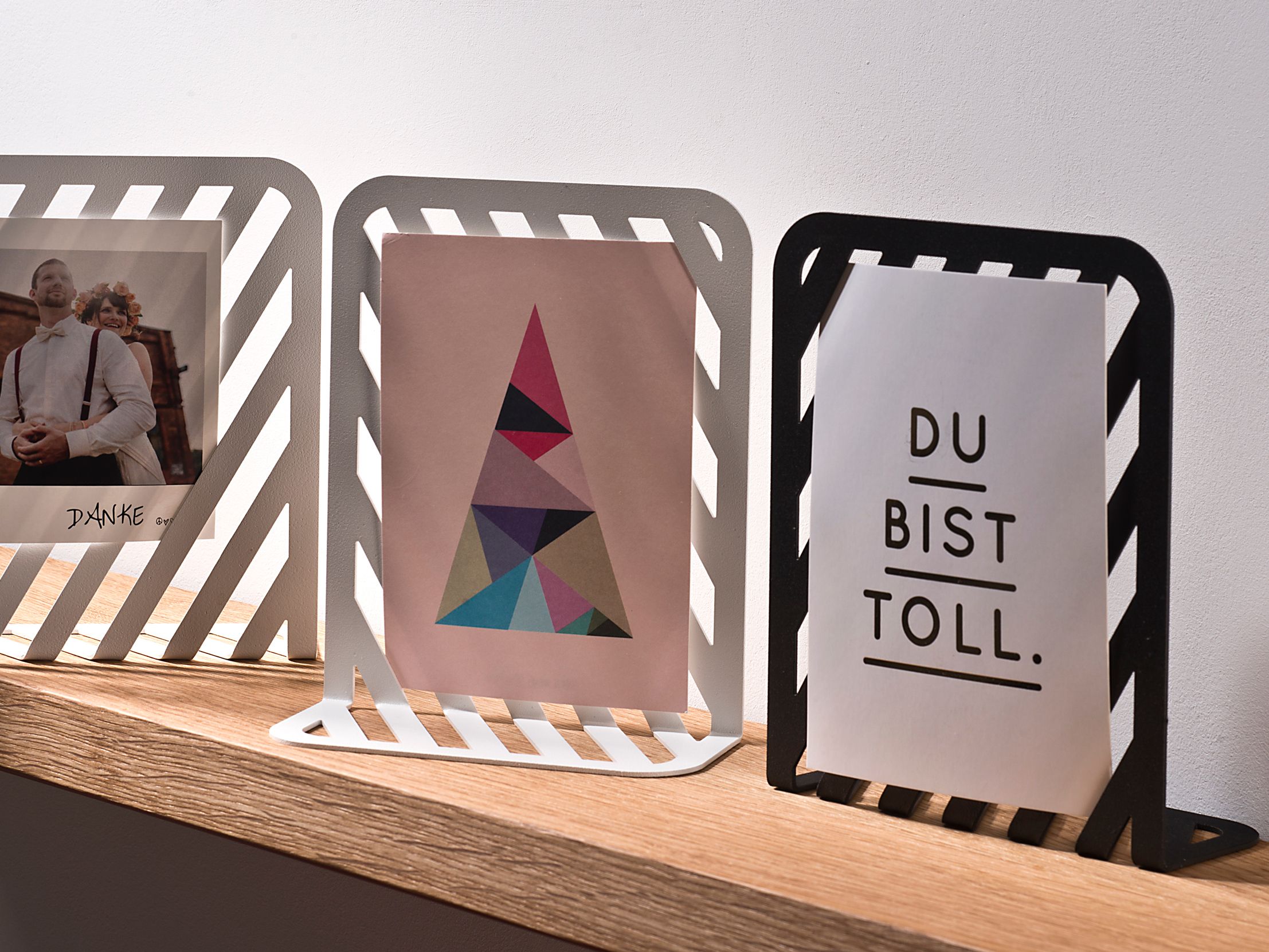 GRID BOOKEND #01 by Weld & co - Fermalibri in lamiera - 4