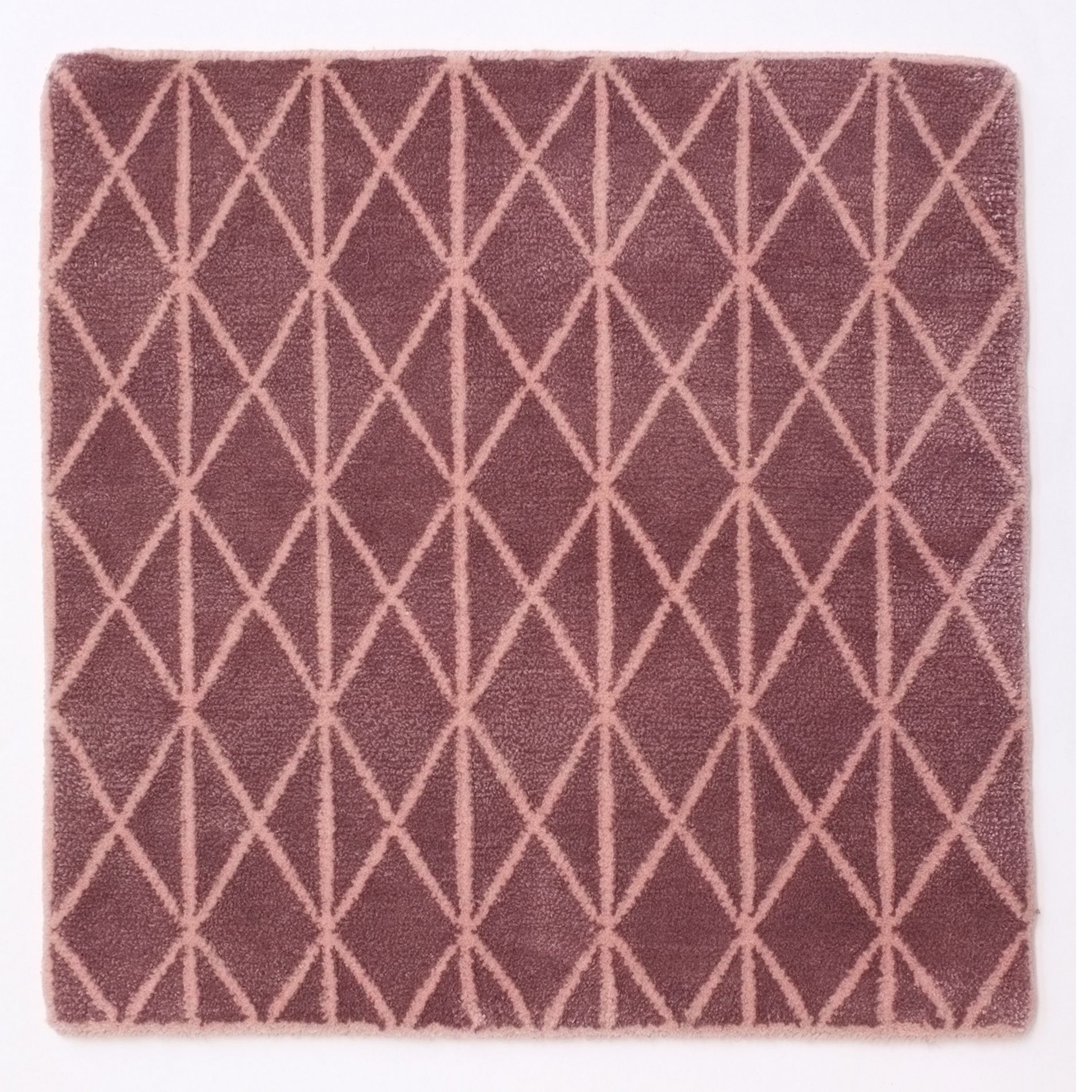 Handmade rectangular rug with geometric shapes HATCH II By I + I design