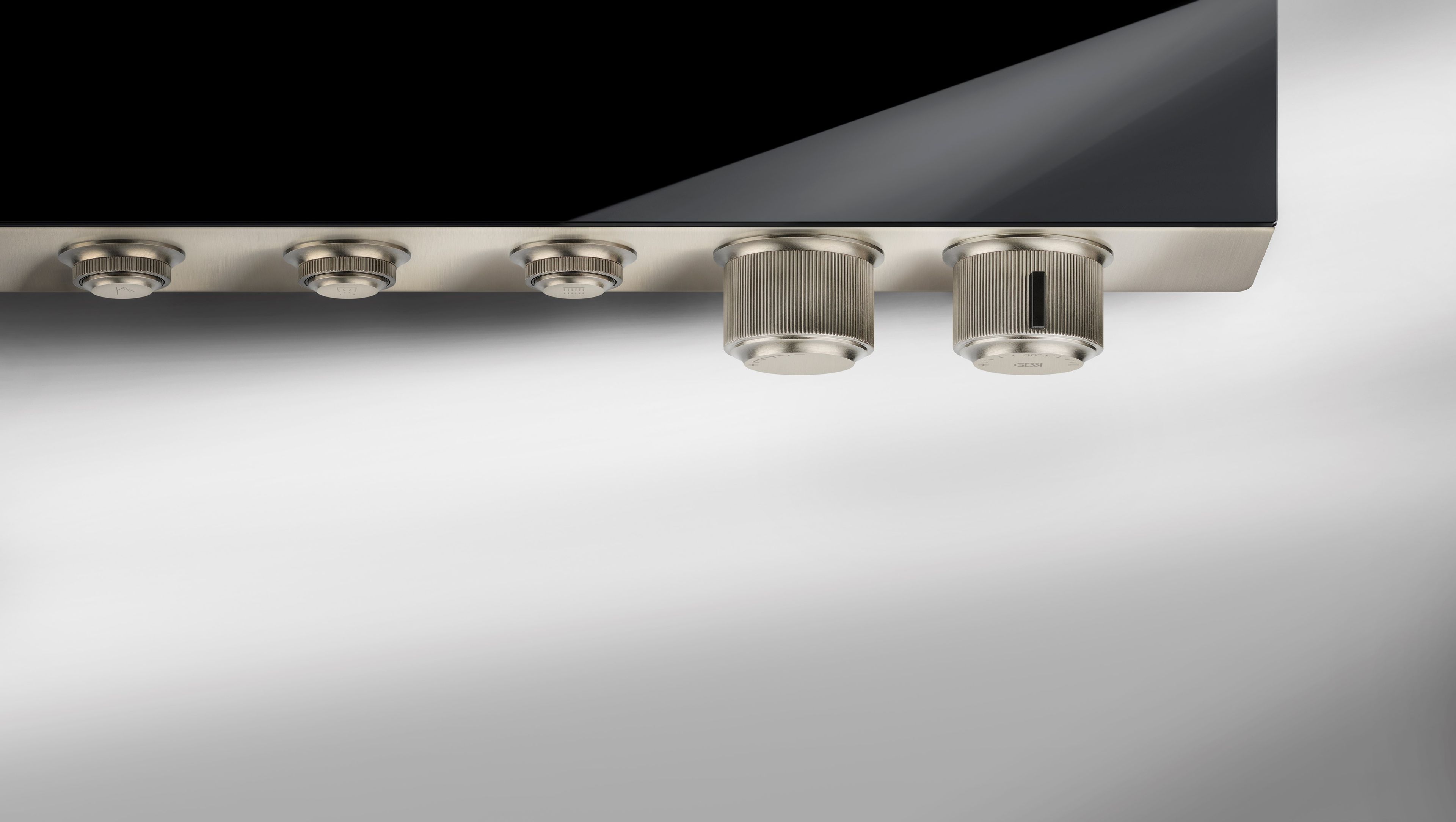 HI-FI ECLECTIC SHELF by Gessi - Rubinetto per doccia esterno in metallo con piastra - 3