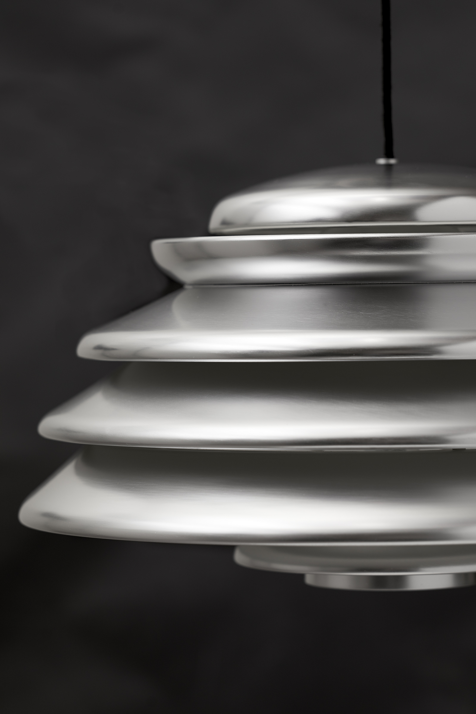 Aluminium pendant lamp HIVE By Verpan design Verner Panton