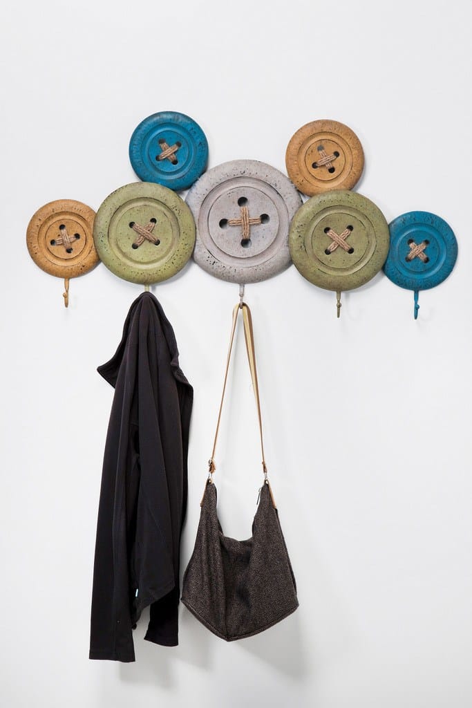 Wallmounted coat rack KNOBS By KAREDESIGN