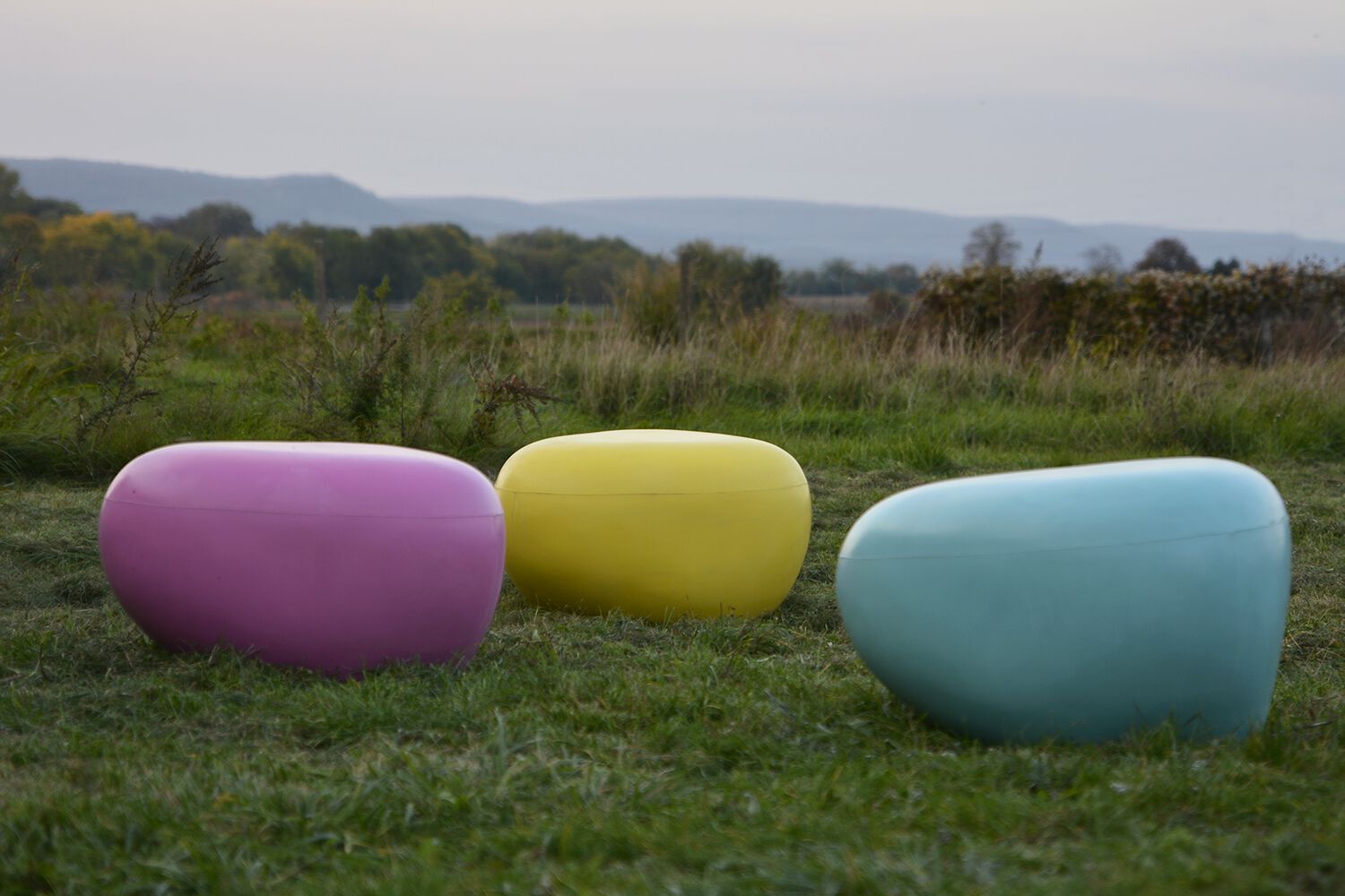 Seduta da esterni in calcestruzzo PEBBLES - KRAUSZ High Tech Stone ...