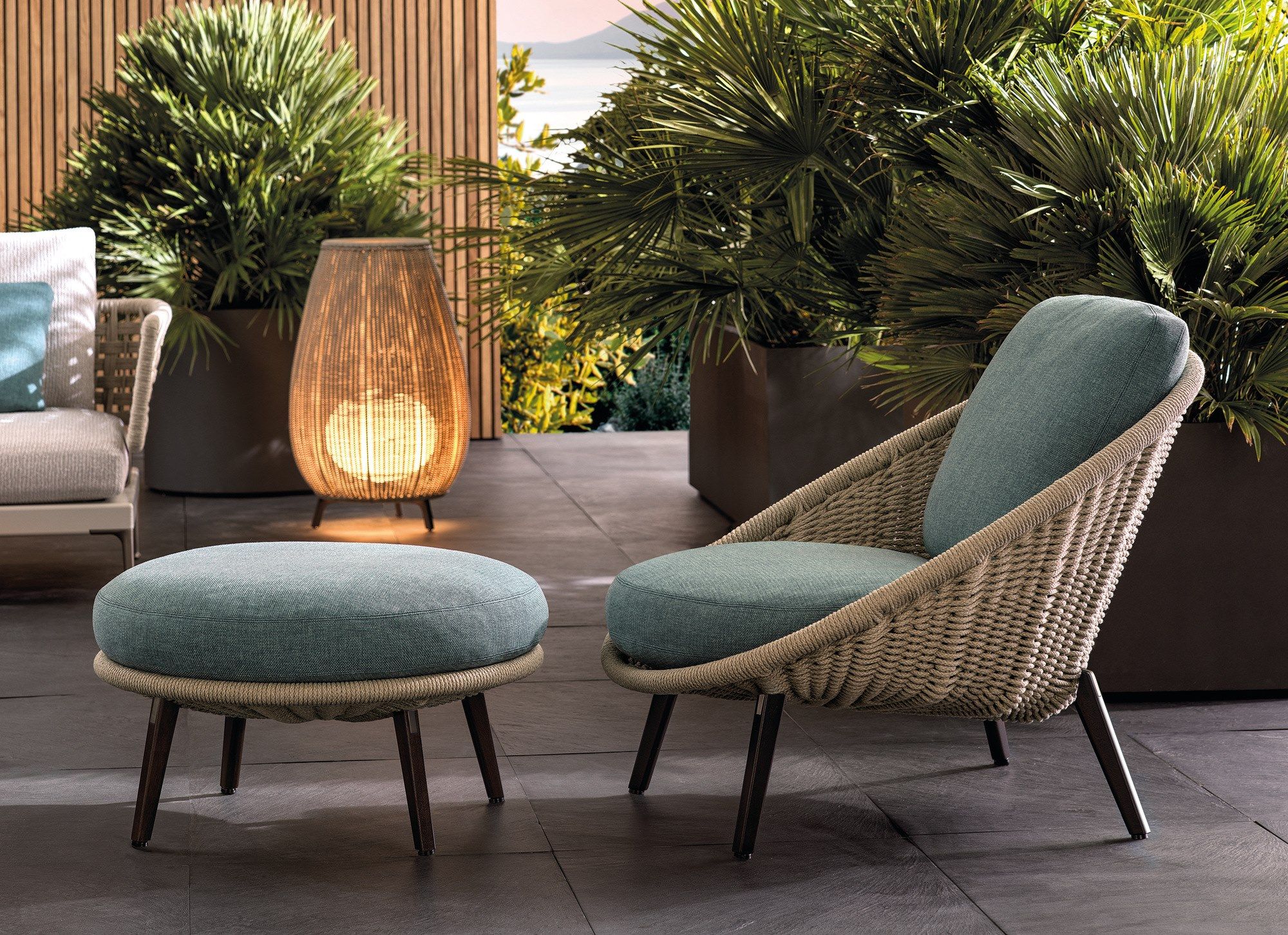 LIDO CORD OUTDOOR Outdoor armchair with armrests By Minotti design
