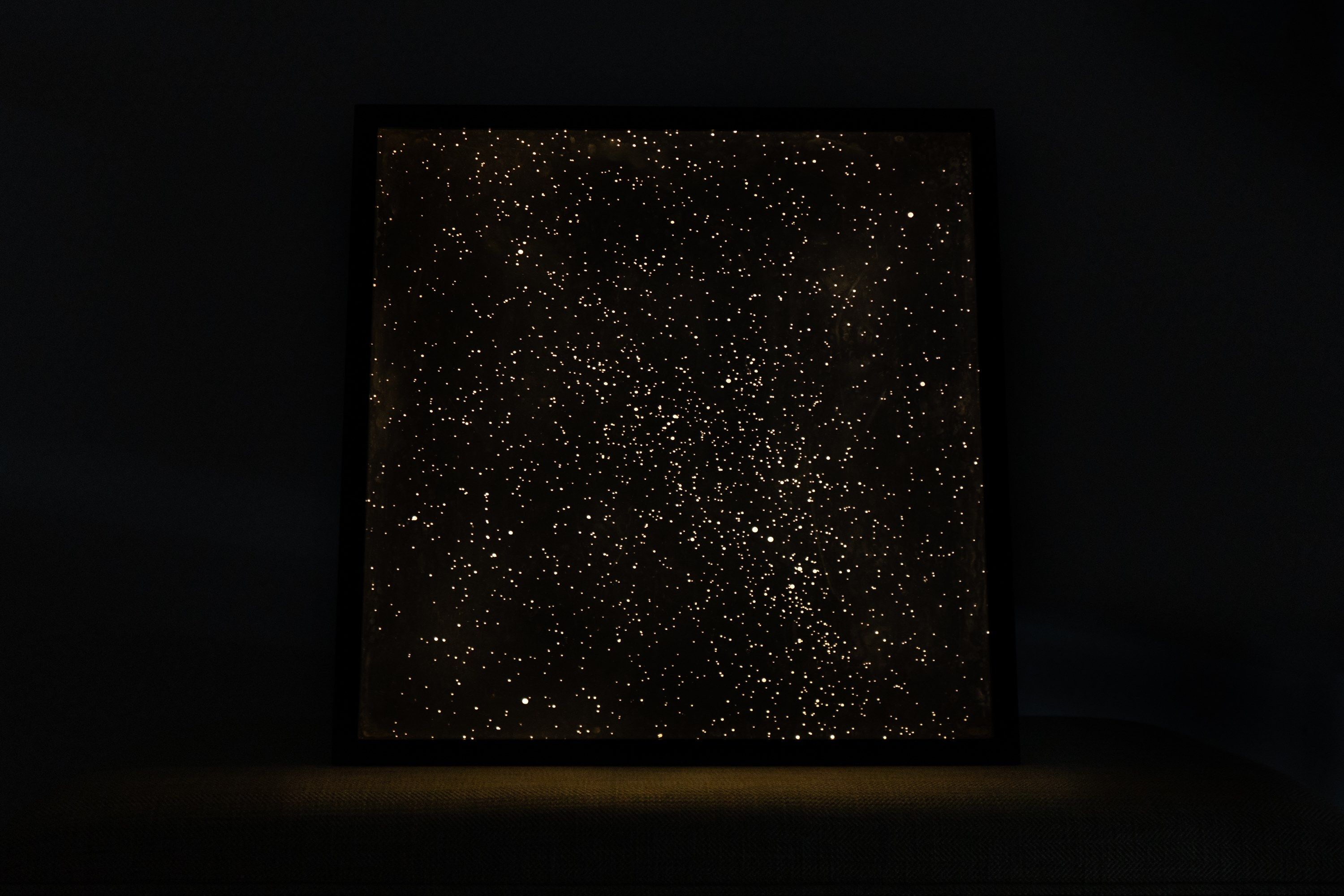 LIGHTBOX CITY GAZING Painting with light By VOUW