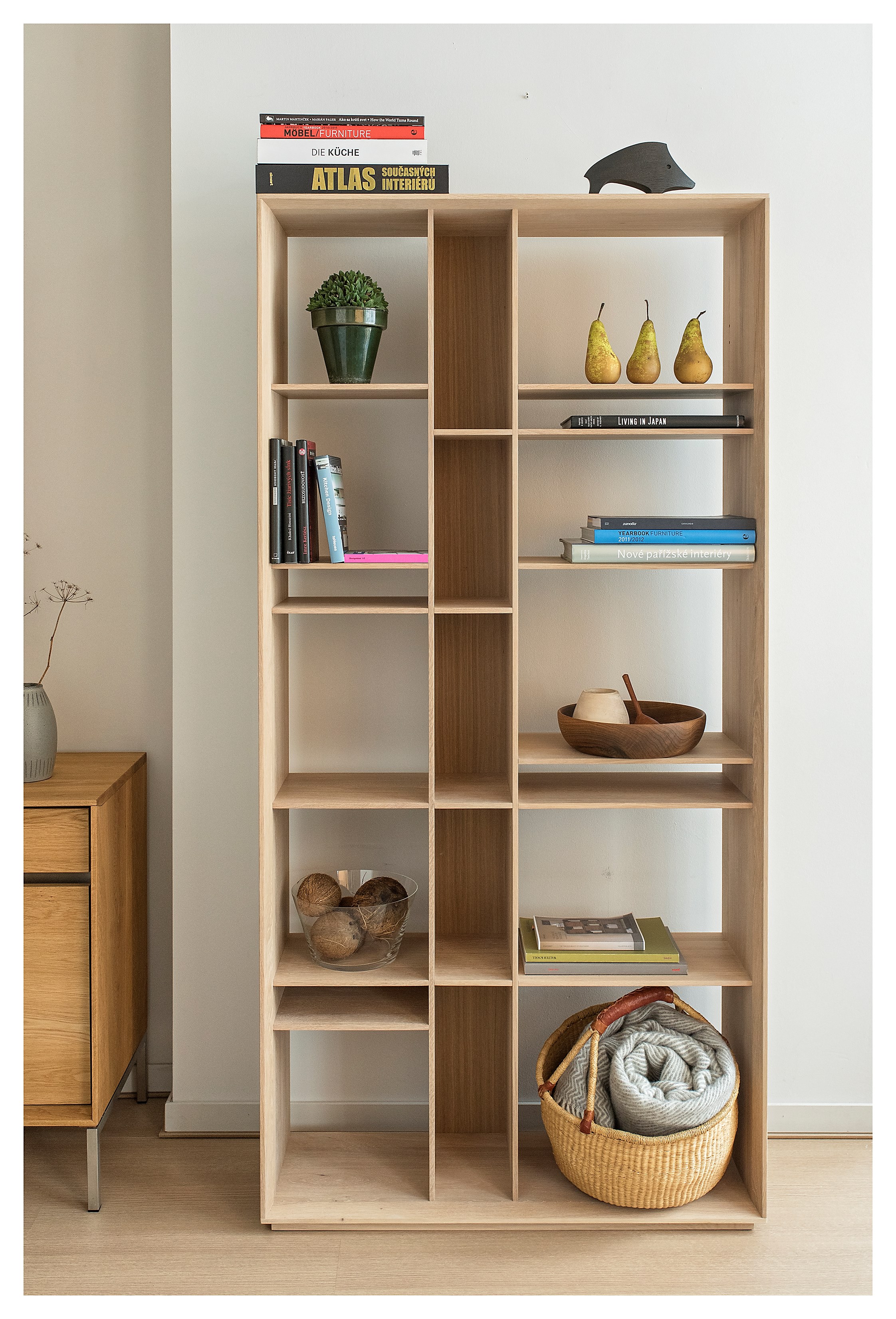 LINK+ | Open bookcase By JAVORINA design Leo Čellár