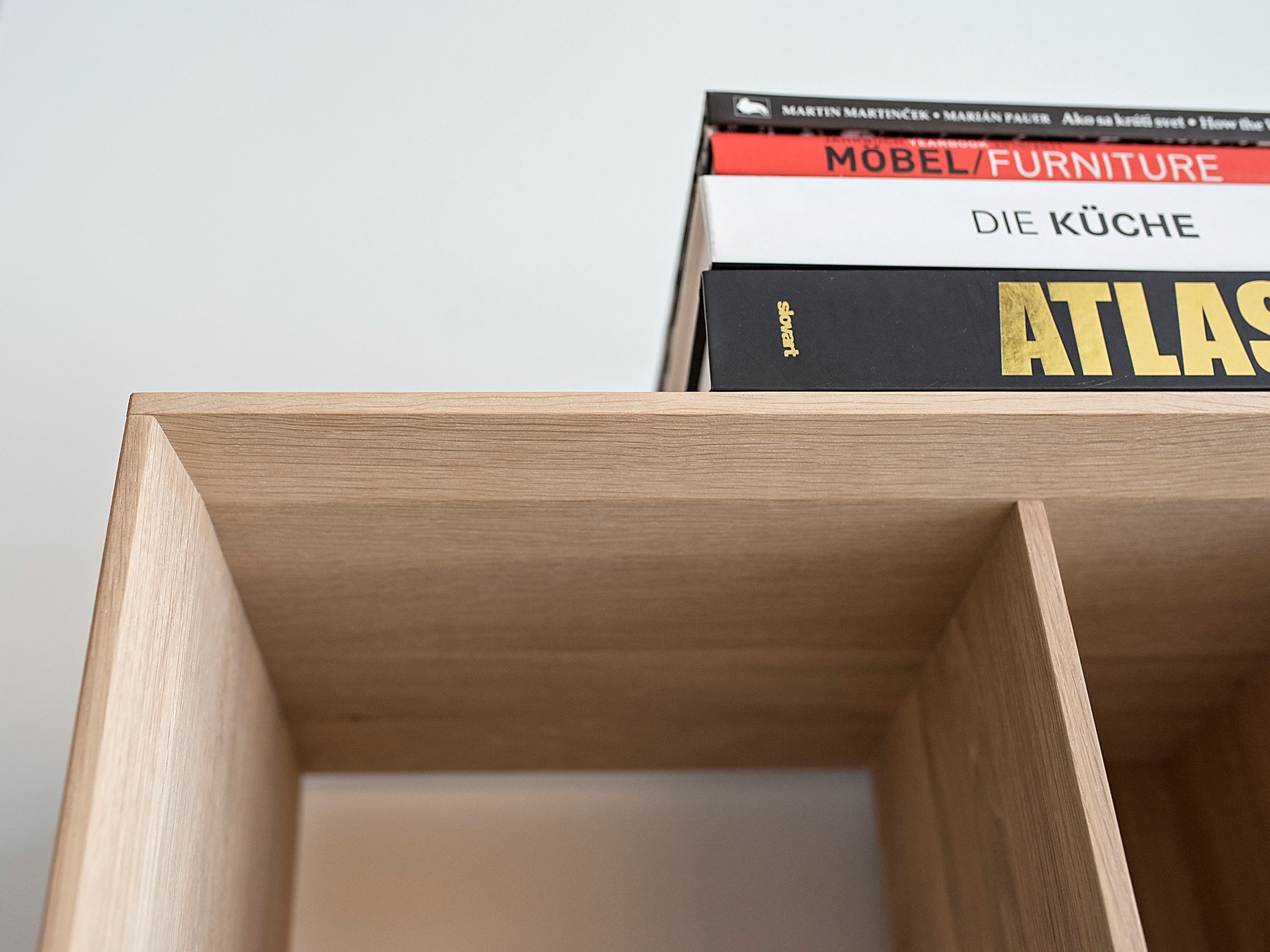 LINK+ | Open bookcase By JAVORINA design Leo Čellár