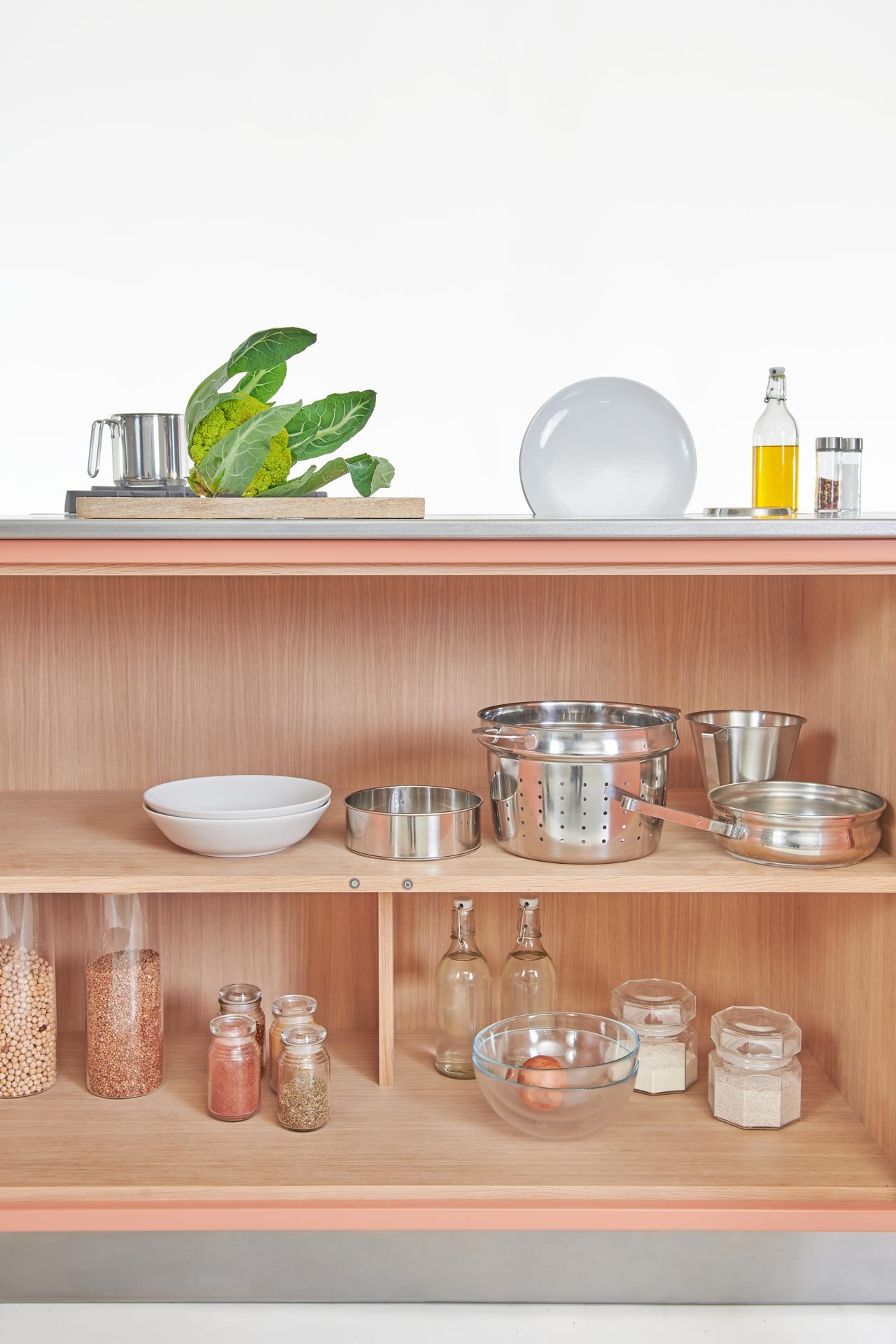 LOW WINDOW B1 ISOLA kitchen By Lgtek