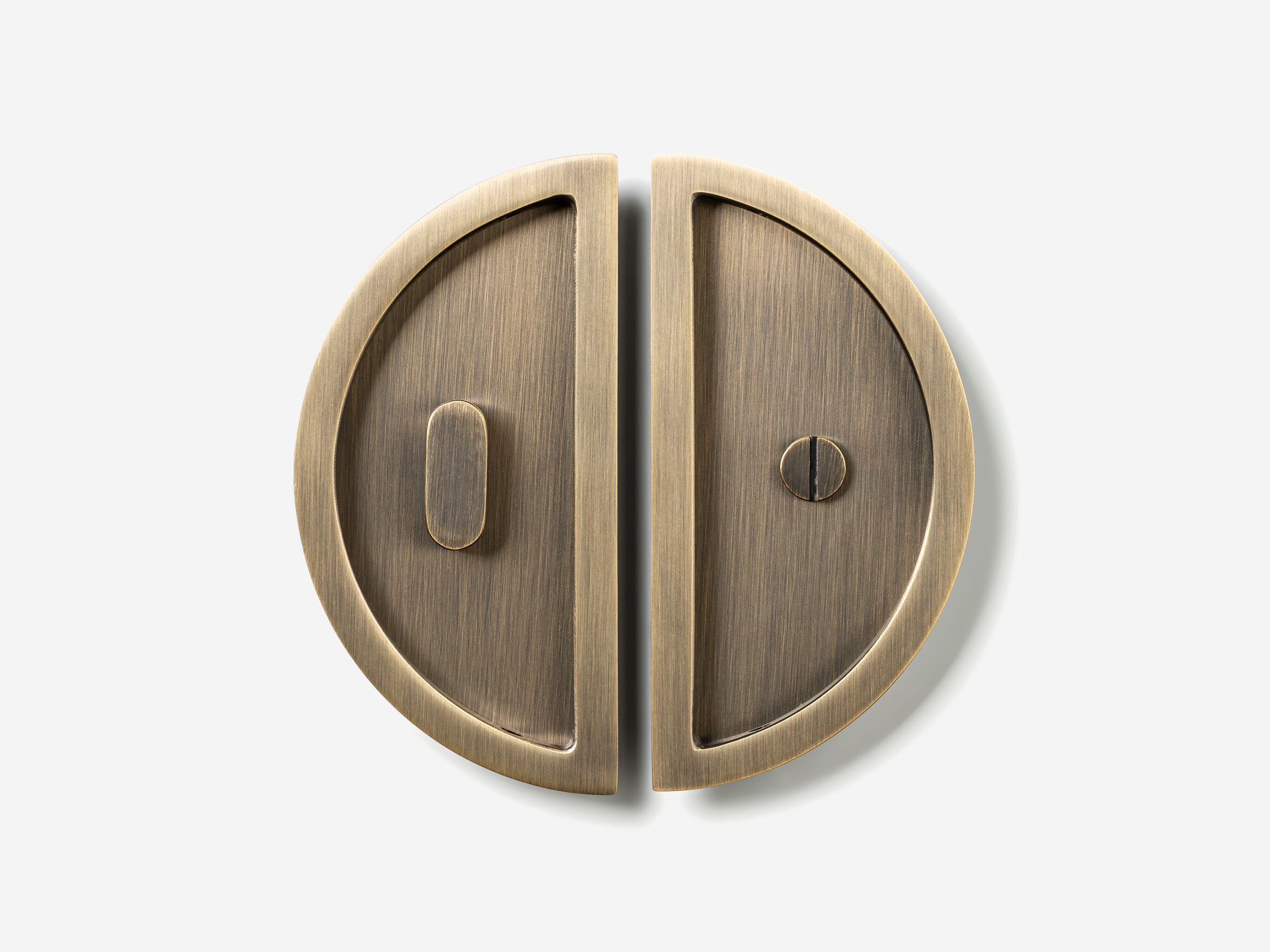 LUNA FLUSH WITH PRIVACY by Lo & Co Interiors - Maniglia ad incasso in ottone