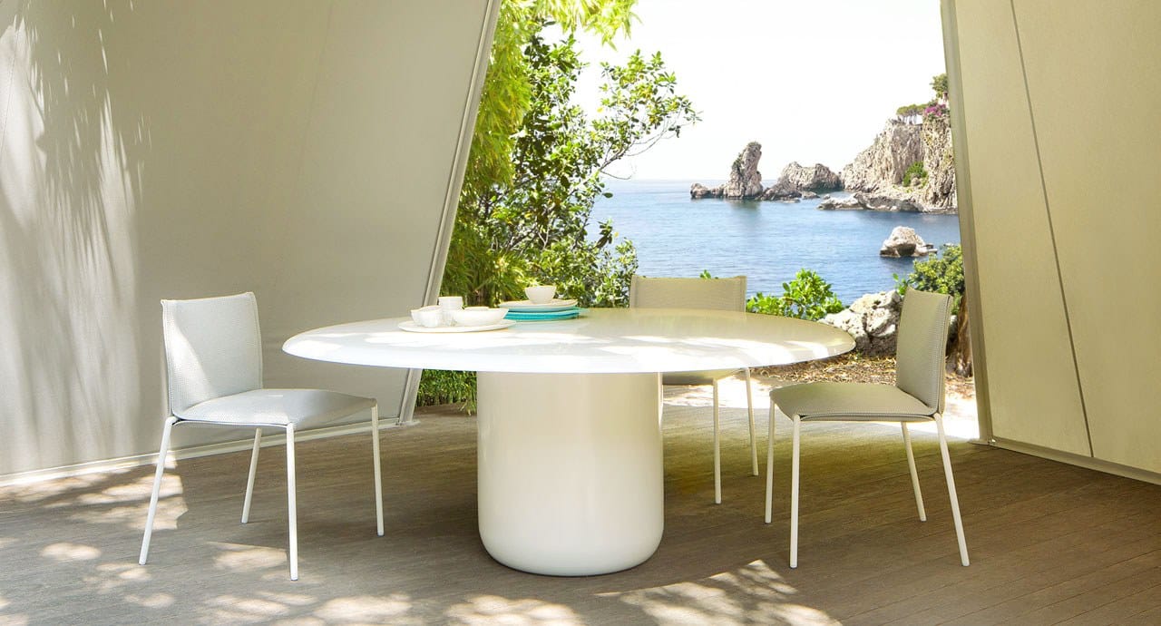 Polyester garden chair MAE By Paola Lenti design Gabriele e Oscar Buratti