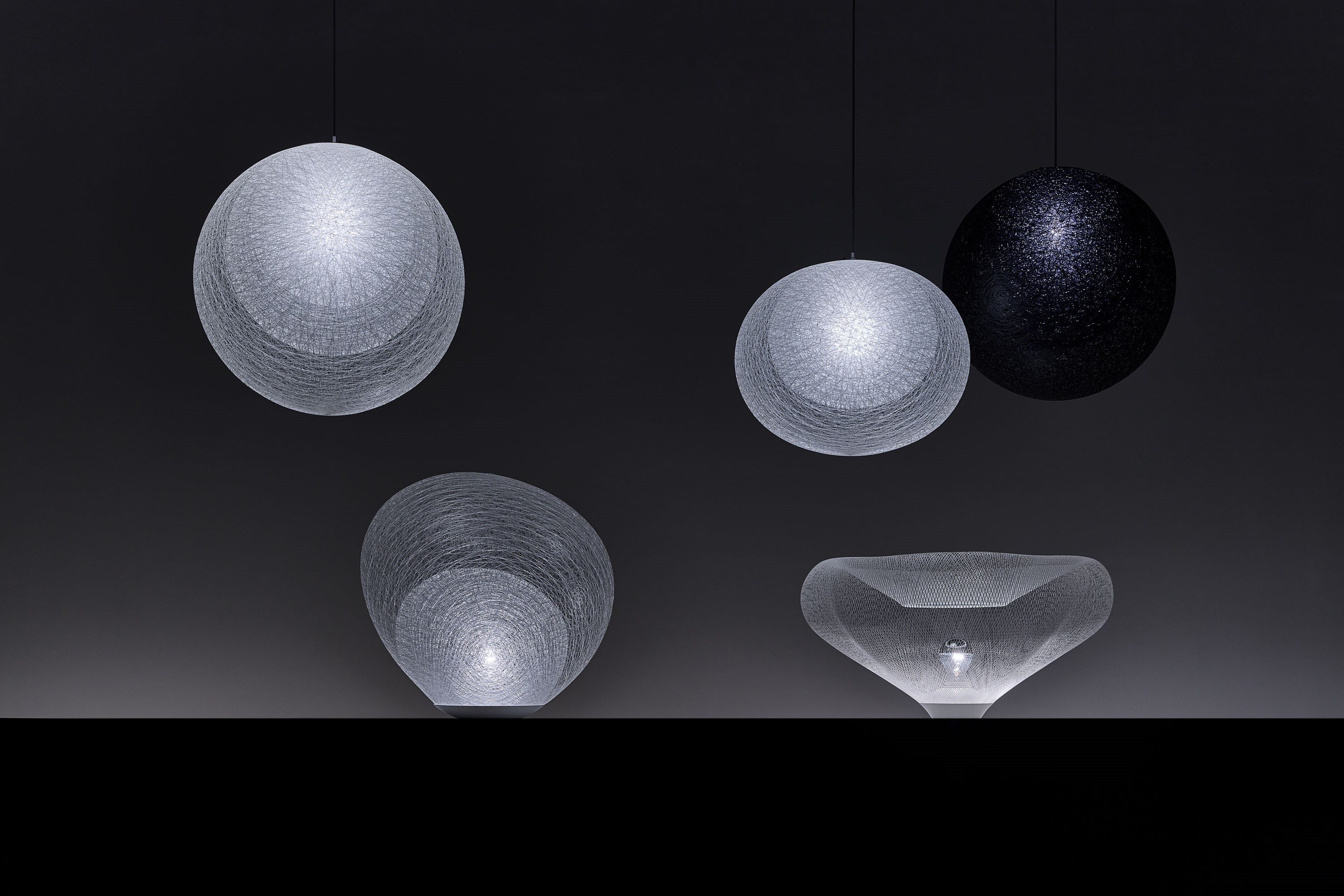 MAYUHANA® OVAL PENDANT Lampada a sospensione By YAMAGIWA | design Toyo Ito