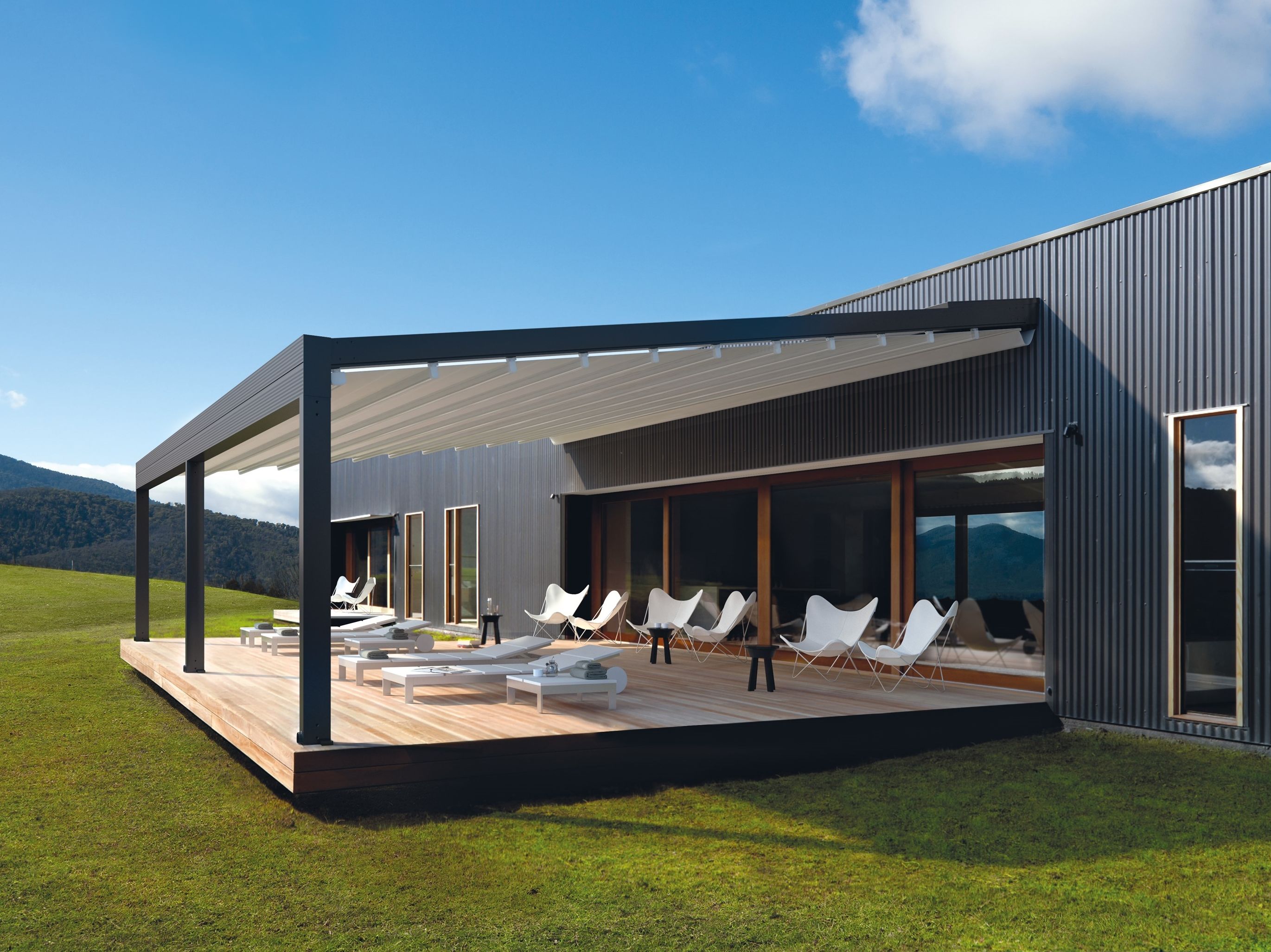 QUADRA 165 by GIBUS - Pergola con copertura scorrevole