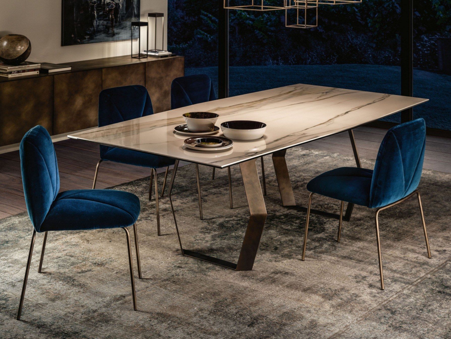 MEXA by Ronda Design - Tavolo da pranzo con base in metallo