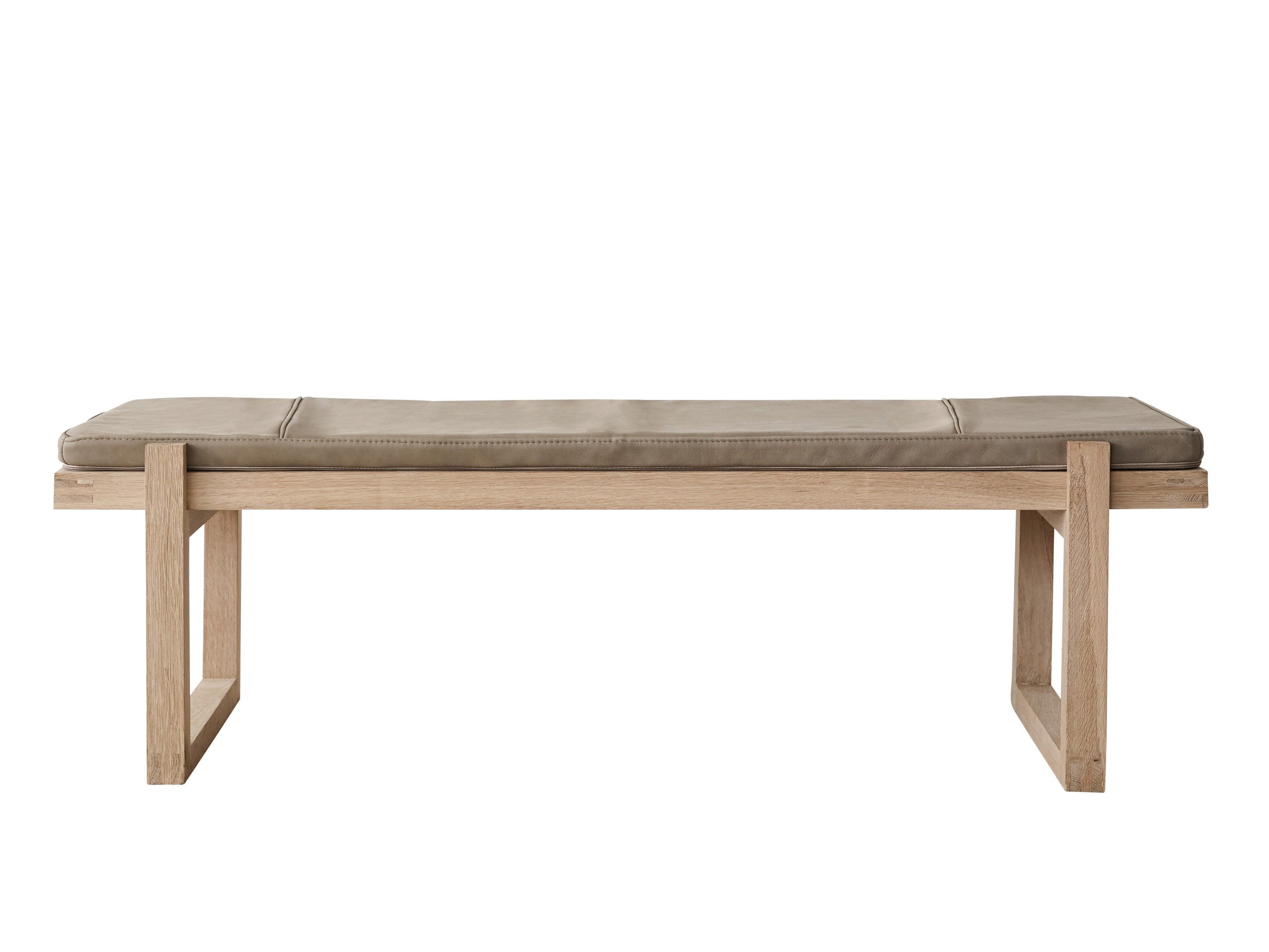 MINIMAL Upholstered wooden day bed By Kristina Dam Studio design