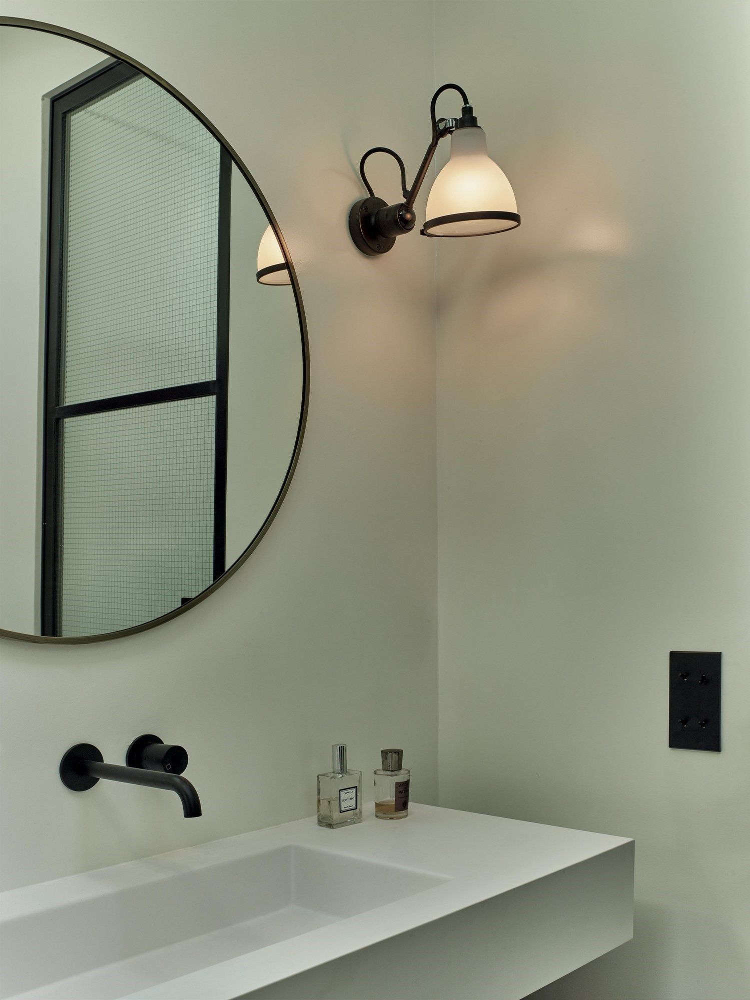 N° 304 BATHROOM Lampe GRAS Collection wall light for bathroom By DCW