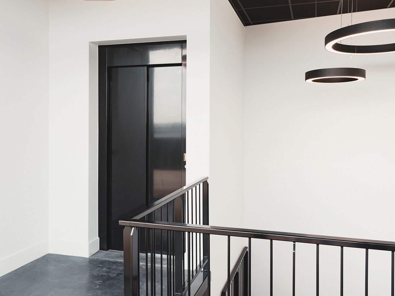 SUITE by NOVA Elevators - Miniascensore elettrico per interni - 9