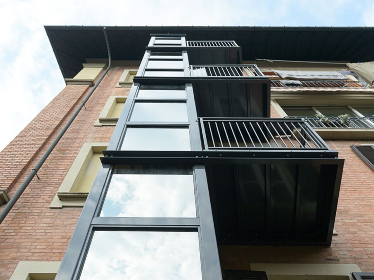 SUITE by NOVA Elevators - Miniascensore idraulico per esterni - 5