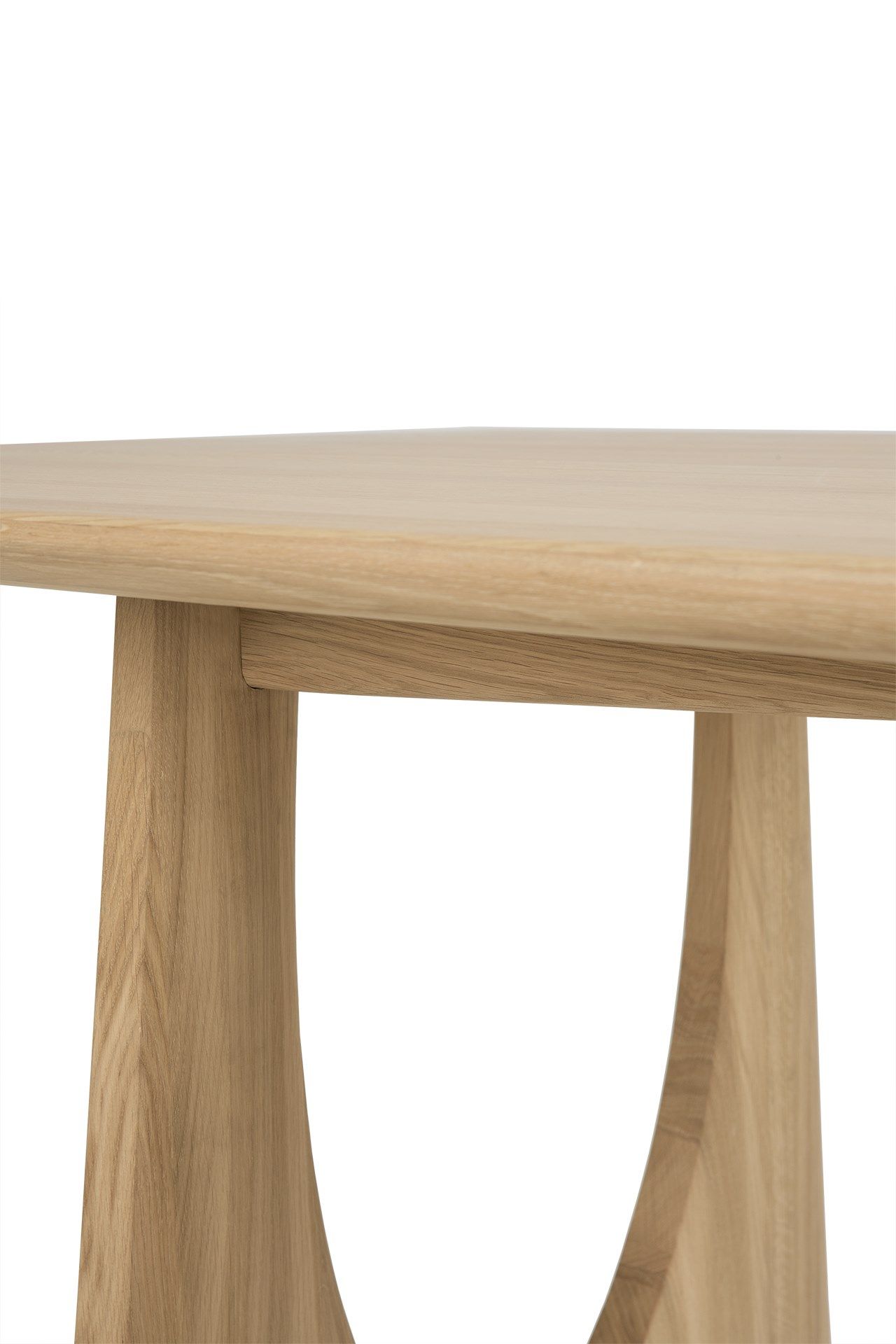 OAK GEOMETRIC Dining table By Ethnicraft design Alain Van Havre