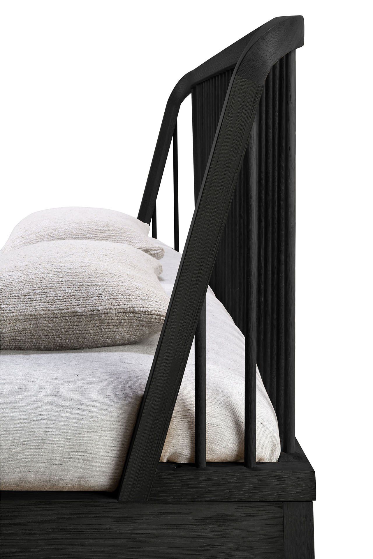 OAK BLACK SPINDLE Bed Oak Spindle Collection By Ethnicraft