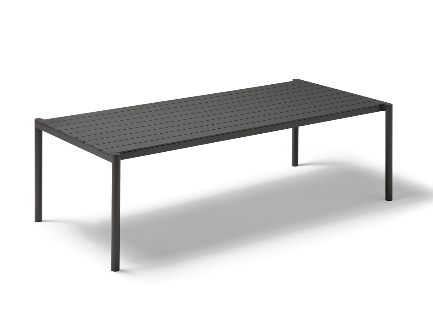 ORIGIN Aluminum table and porcelain stoneware top By POINT | design ...