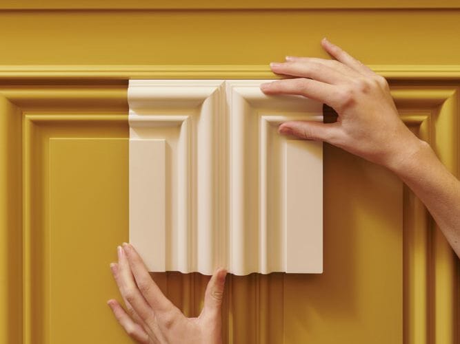 W124 by Orac - Cornice