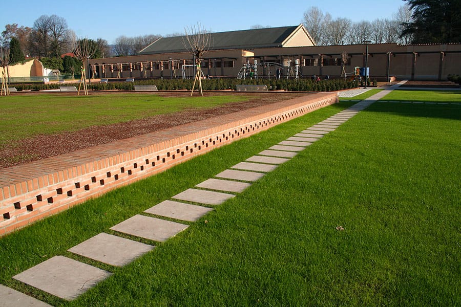 PERLIROOF intensivo alberi III grandezza by Perlite Italiana - Giardino pensile intensivo con alberi di III grandezza - 2