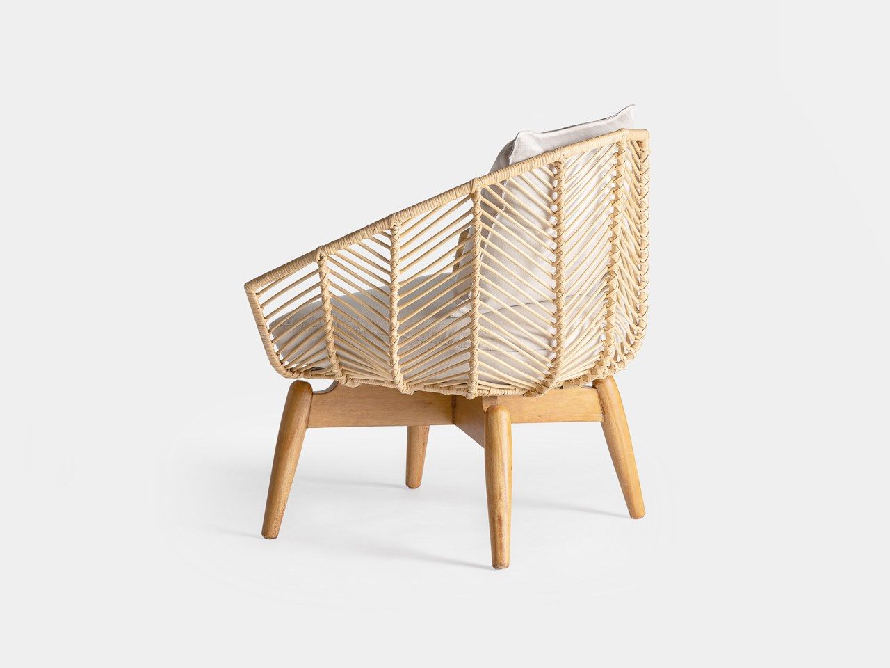 PLISSÉ RATTAN Easy chair By Vical Home design JM FERRERO