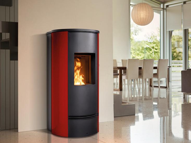 P930 T 5 STELLE by Piazzetta - Stufa a pellet in acciaio classe A+