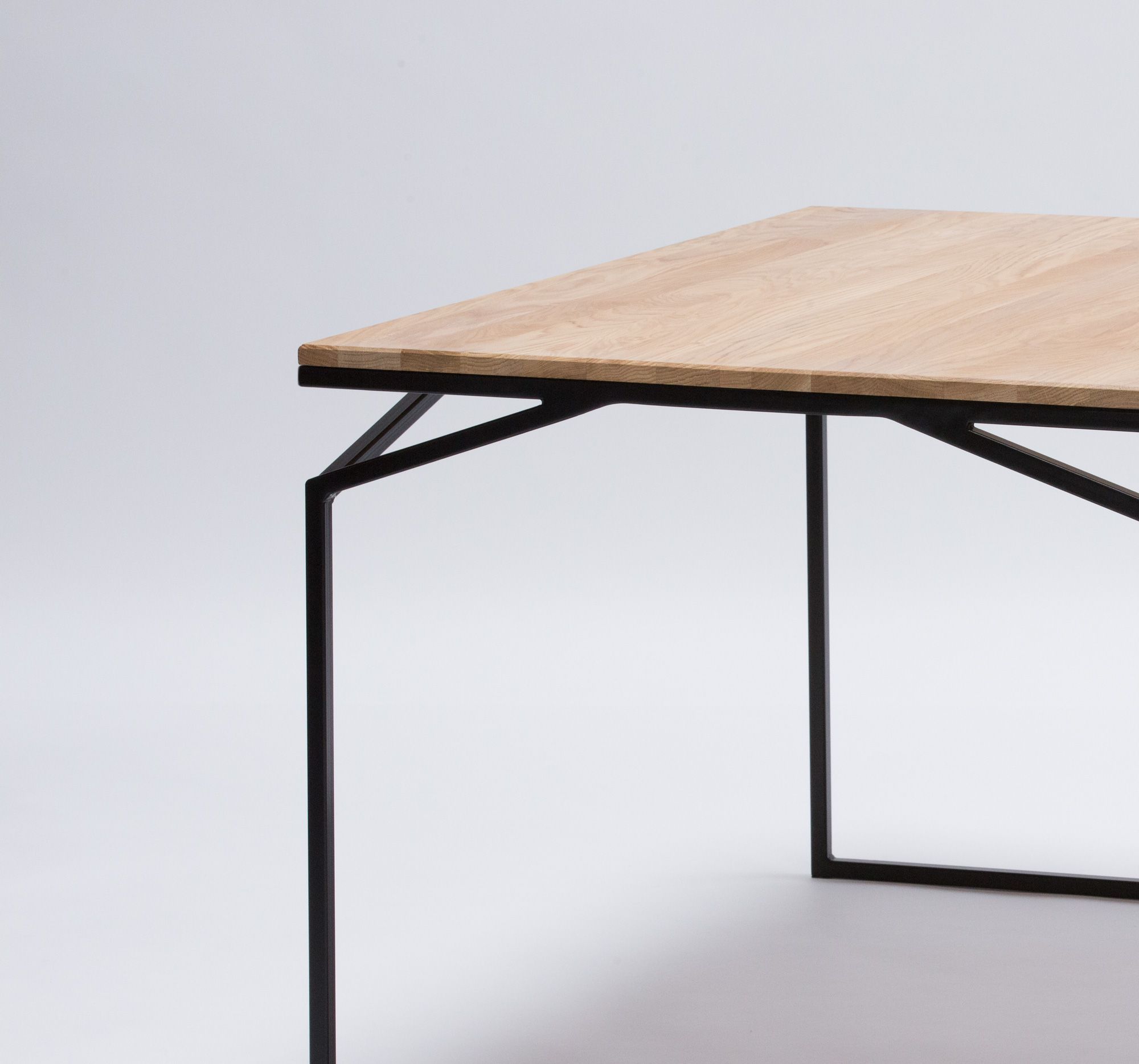 RAK Table By MAZANLI